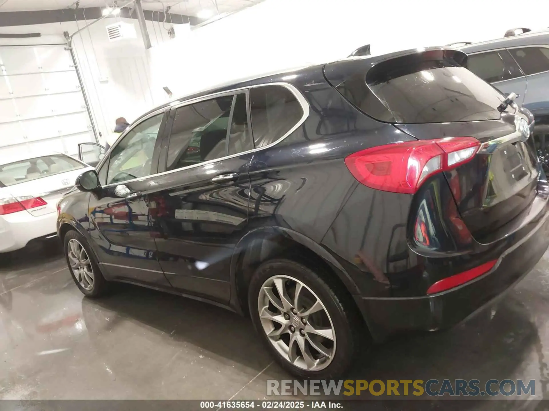 13 Фотография поврежденного автомобиля LRBFX2SA6LD225946 BUICK ENVISION 2020