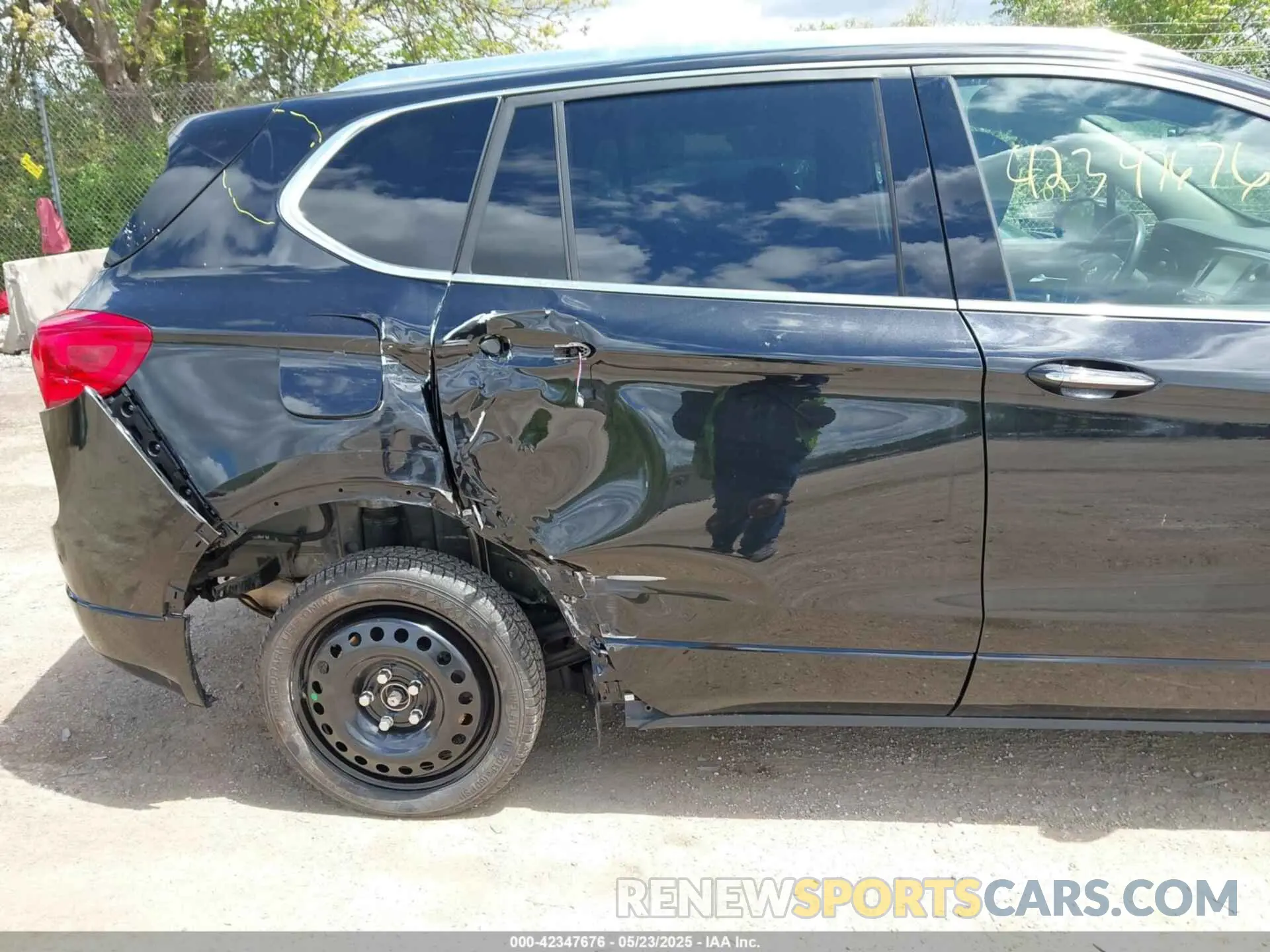 6 Фотография поврежденного автомобиля LRBFX2SAXLD018038 BUICK ENVISION 2020