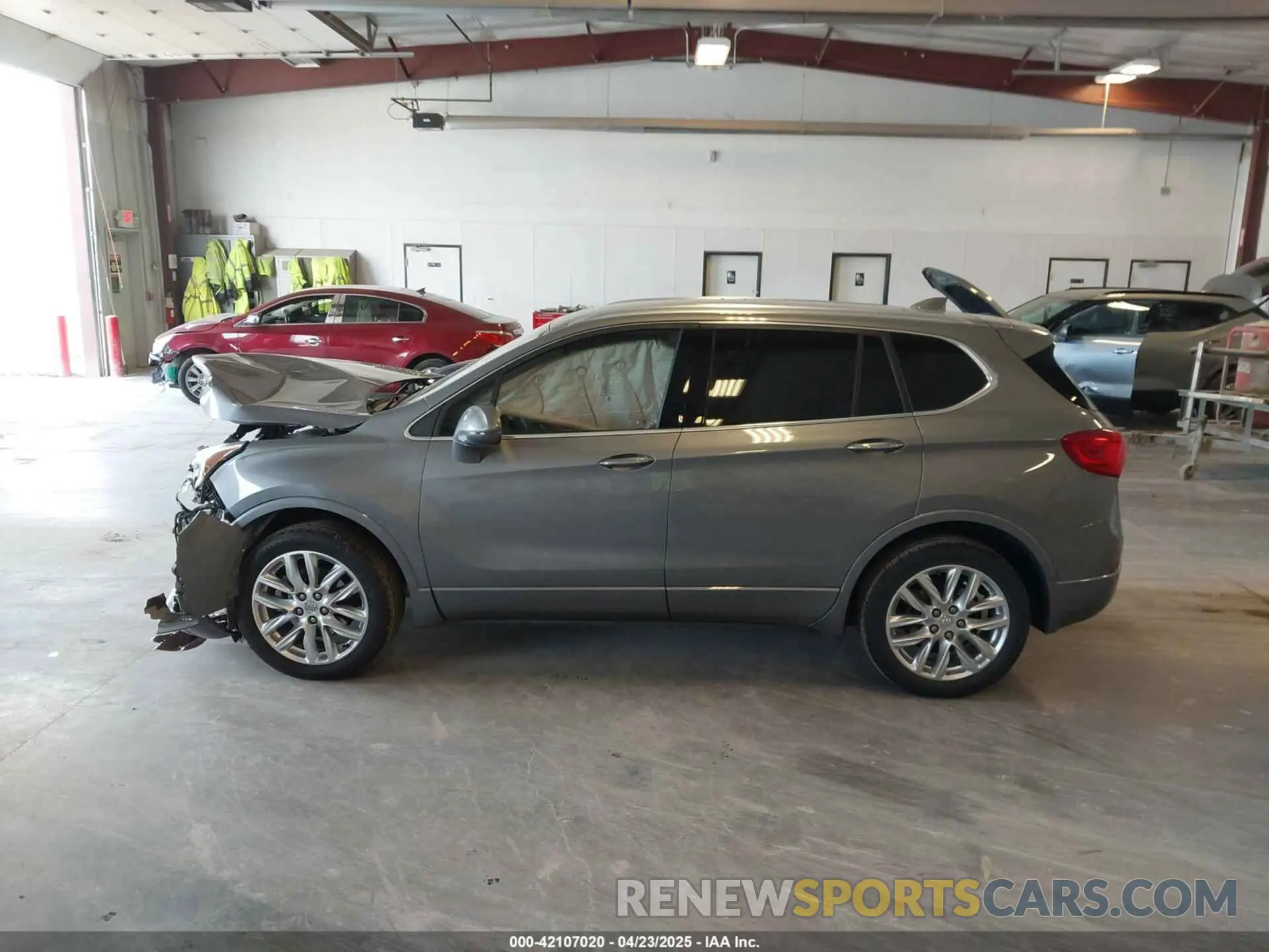 14 Фотография поврежденного автомобиля LRBFX3SX0LD148386 BUICK ENVISION 2020
