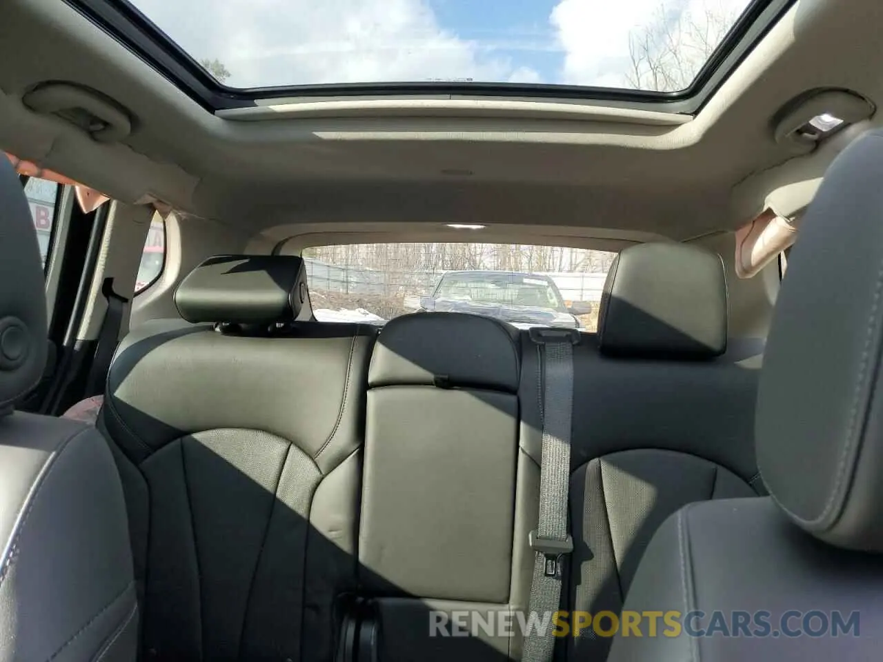 10 Photograph of a damaged car LRBFX3SX2LD114711 BUICK ENVISION 2020