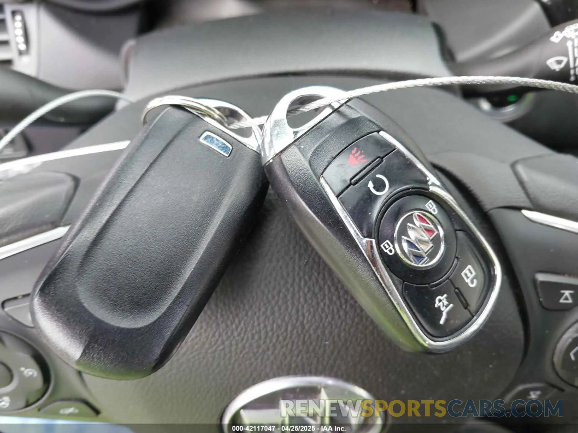 11 Фотография поврежденного автомобиля LRBFX4SX7LD032284 BUICK ENVISION 2020