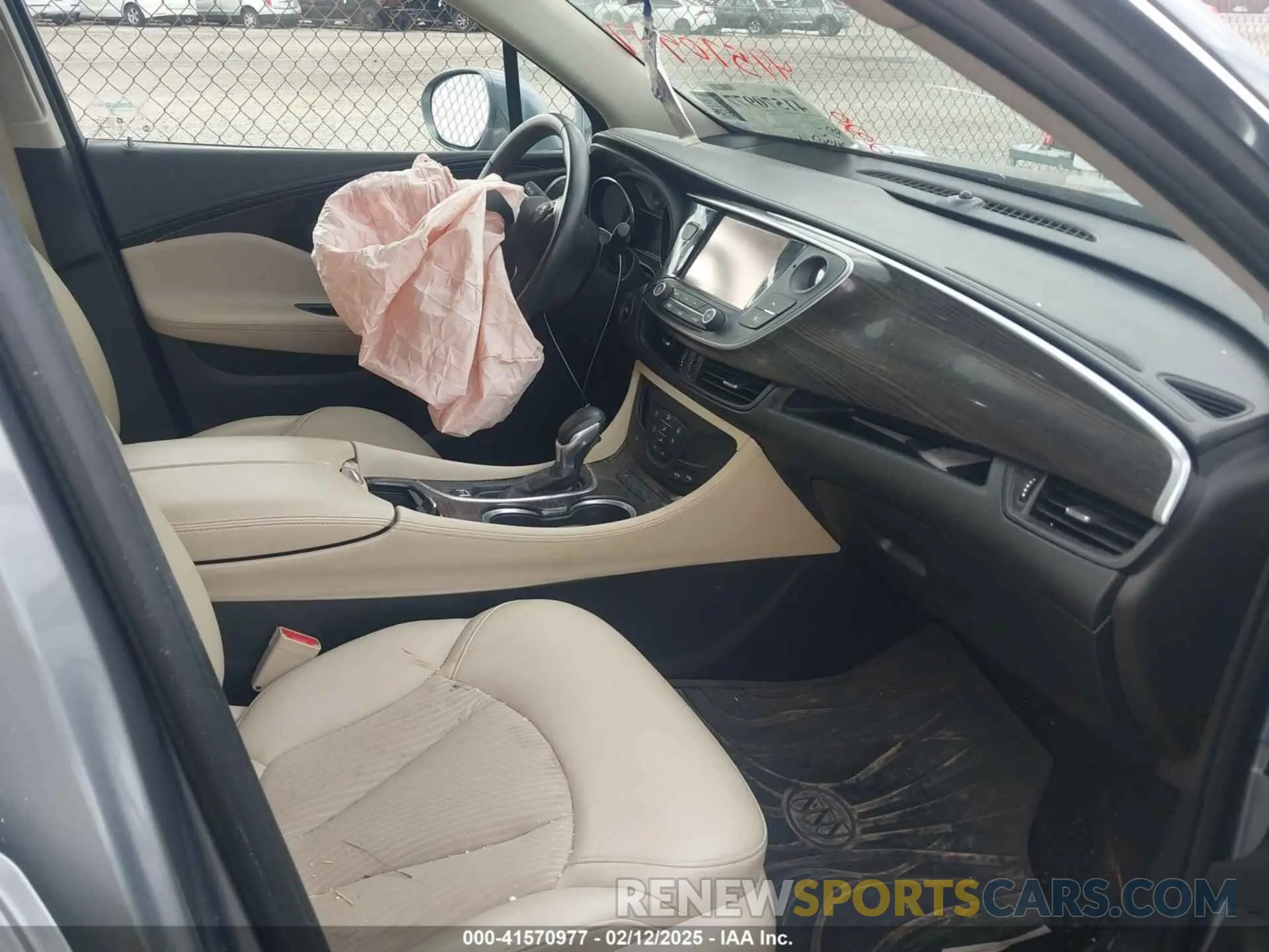 5 Photograph of a damaged car LRBFXBSA4LD085332 BUICK ENVISION 2020