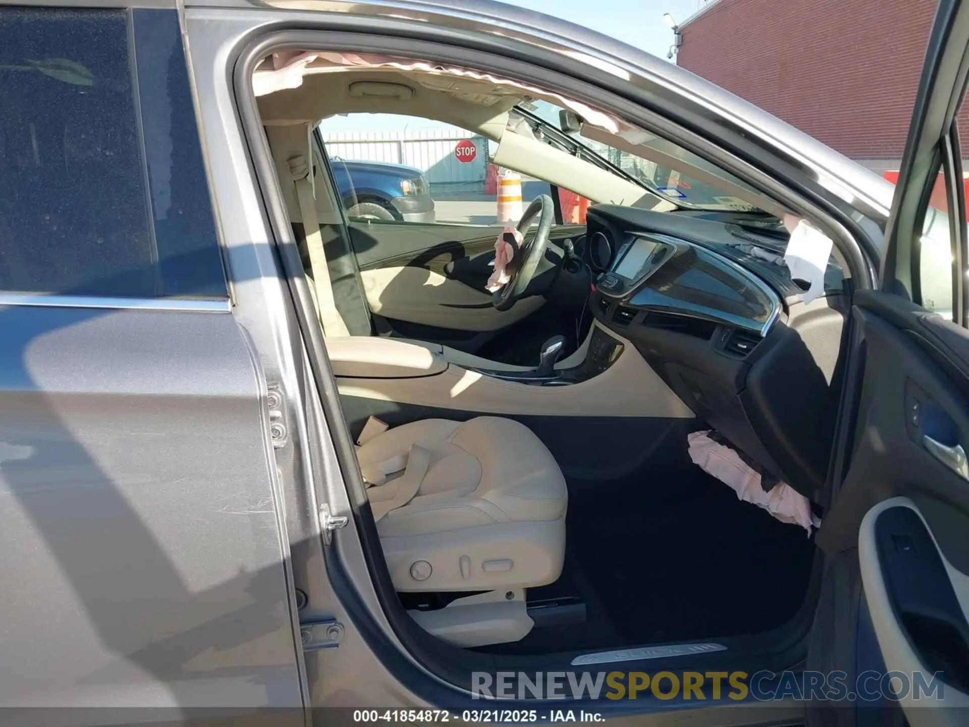 5 Photograph of a damaged car LRBFXBSA9LD128353 BUICK ENVISION 2020