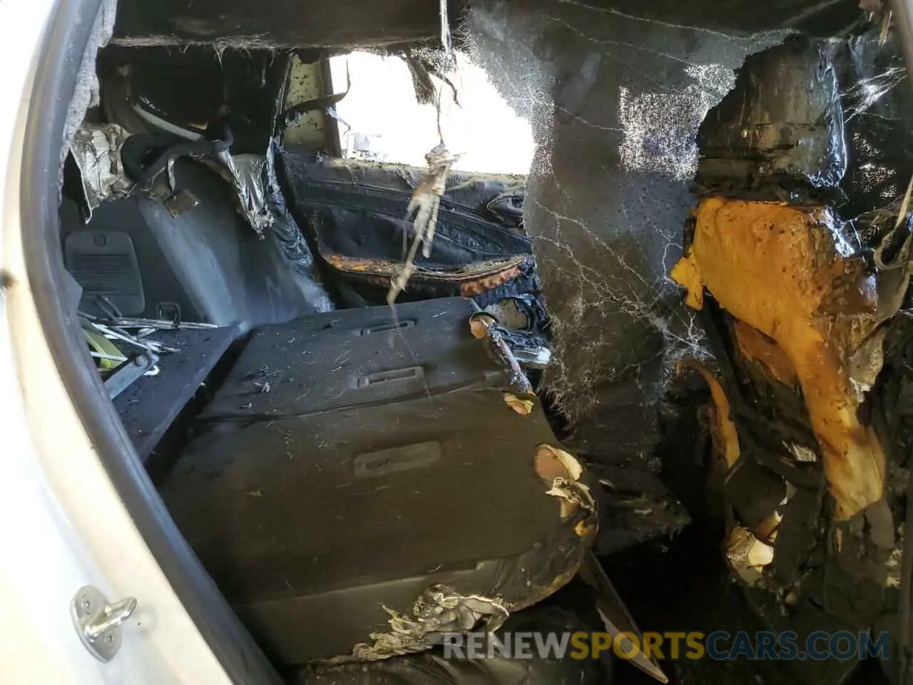 11 Photograph of a damaged car LRBFXCSA0LD214091 BUICK ENVISION 2020