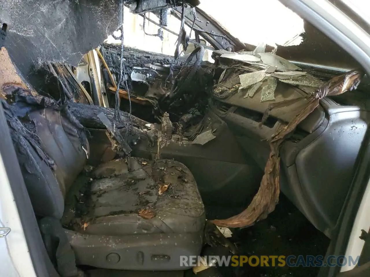 7 Photograph of a damaged car LRBFXCSA0LD214091 BUICK ENVISION 2020
