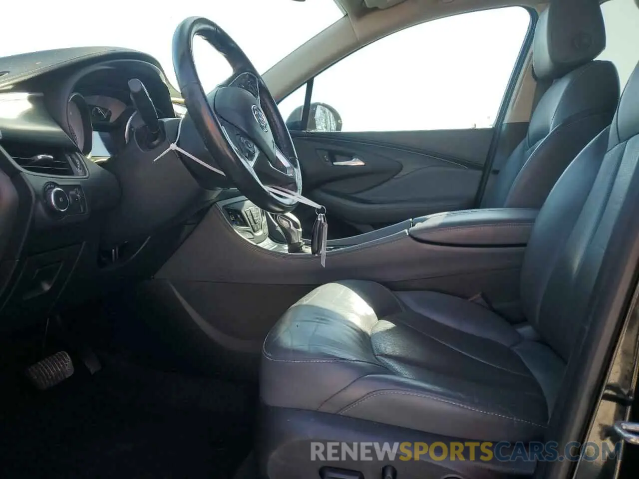 7 Фотография поврежденного автомобиля LRBFXCSA1LD035204 BUICK ENVISION 2020
