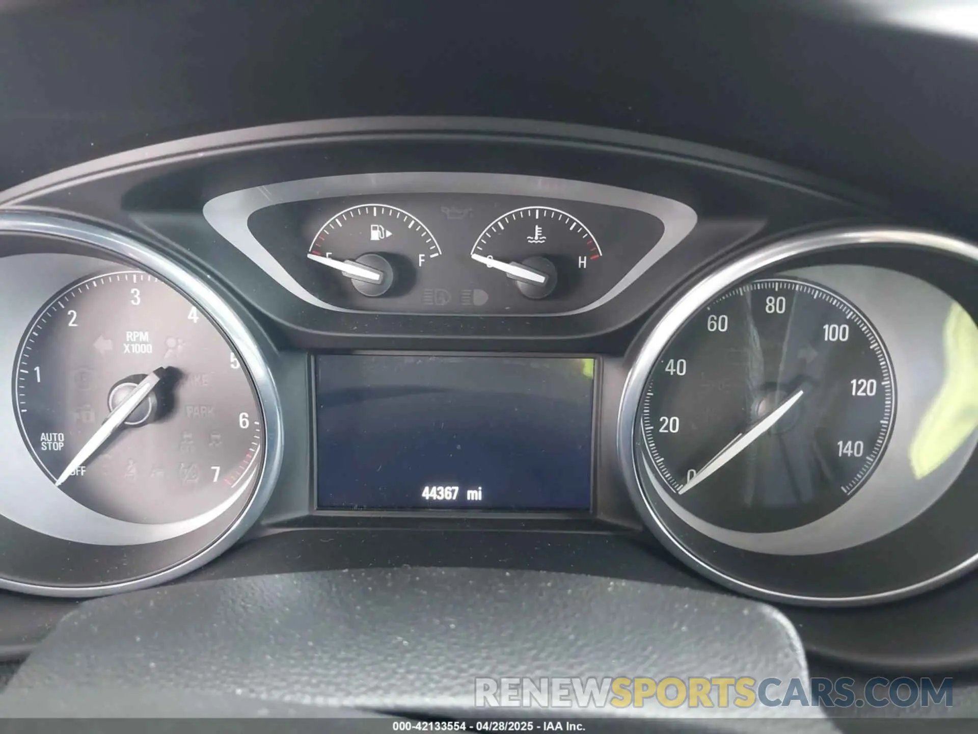 7 Фотография поврежденного автомобиля LRBFXCSA3LD015729 BUICK ENVISION 2020