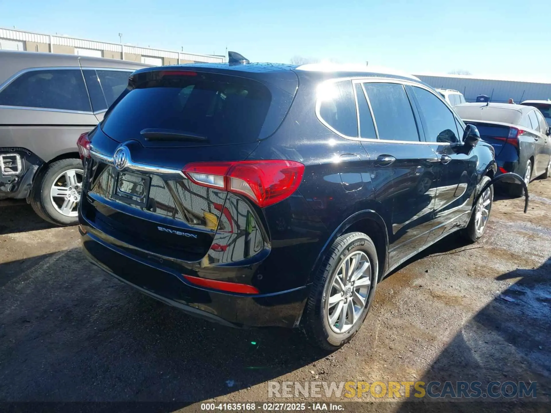 4 Photograph of a damaged car LRBFXCSA3LD210066 BUICK ENVISION 2020