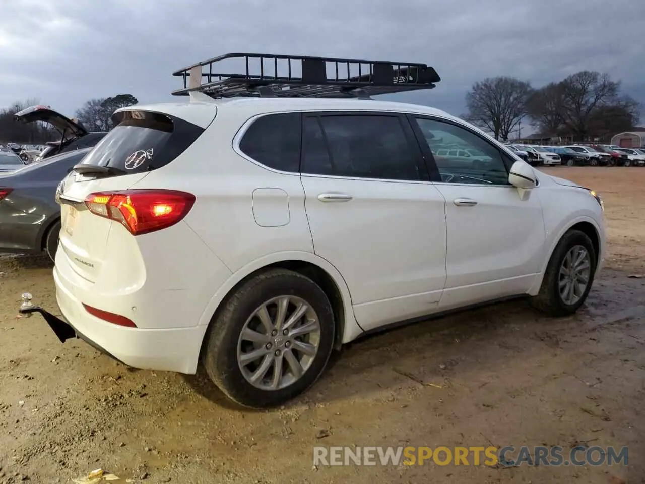 3 Фотография поврежденного автомобиля LRBFXCSA3LD227773 BUICK ENVISION 2020