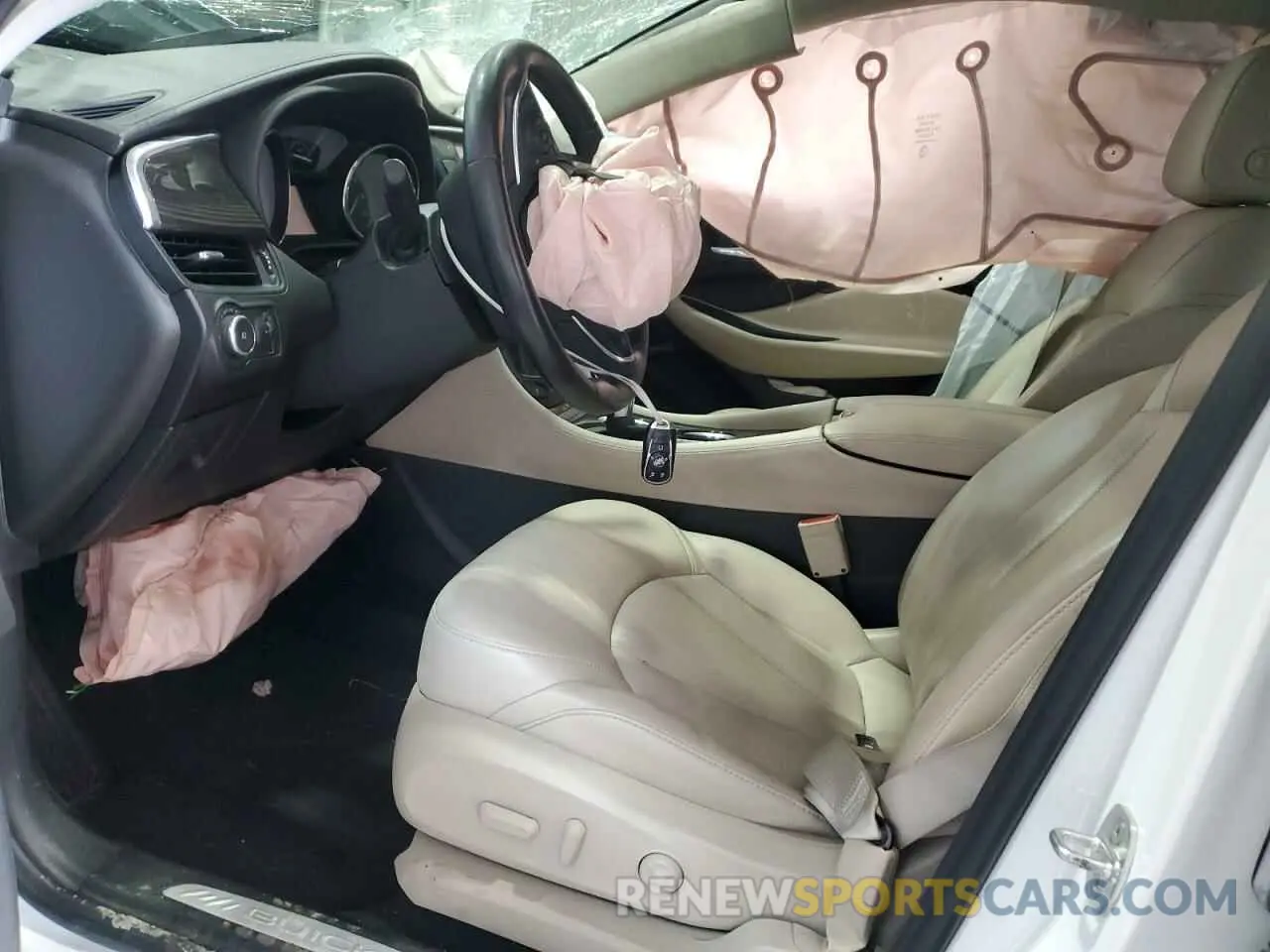 7 Фотография поврежденного автомобиля LRBFXCSA5LD230349 BUICK ENVISION 2020
