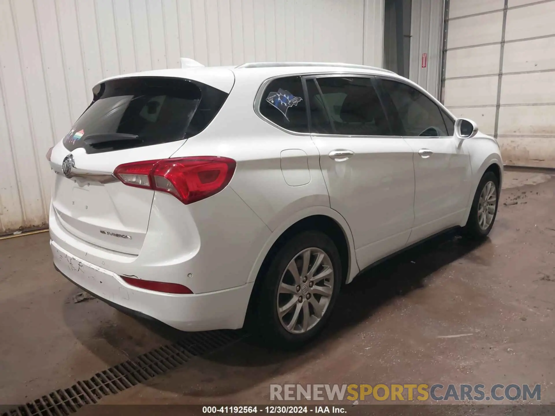 4 Photograph of a damaged car LRBFXCSA6LD052001 BUICK ENVISION 2020