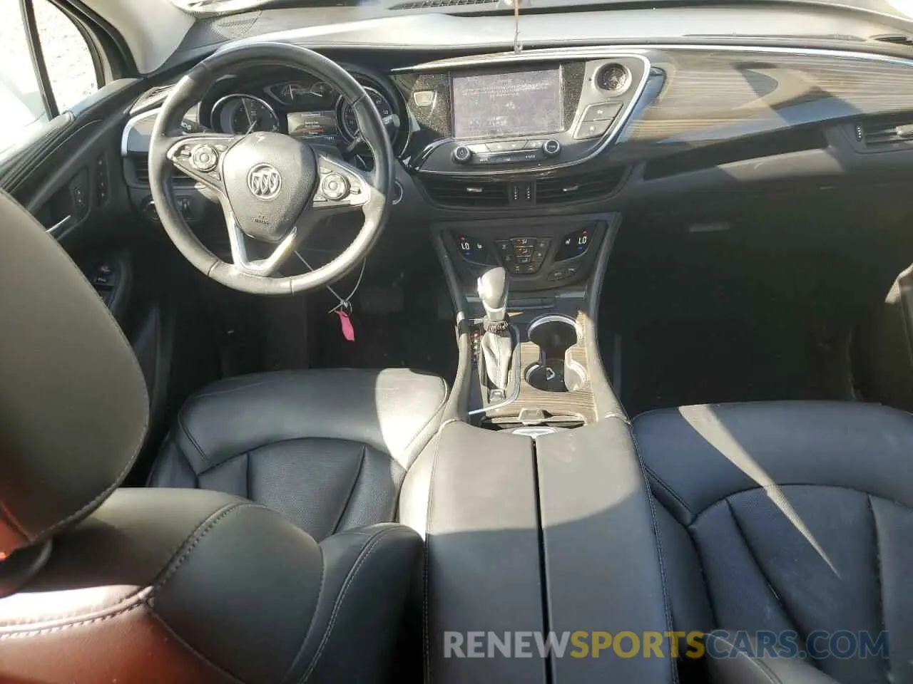 8 Фотография поврежденного автомобиля LRBFXCSA7LD068577 BUICK ENVISION 2020