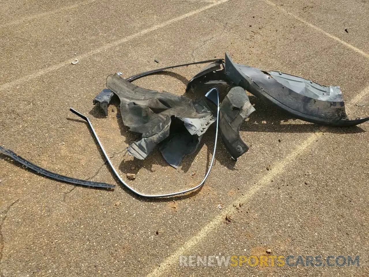 13 Photograph of a damaged car LRBFXCSA7LD069678 BUICK ENVISION 2020