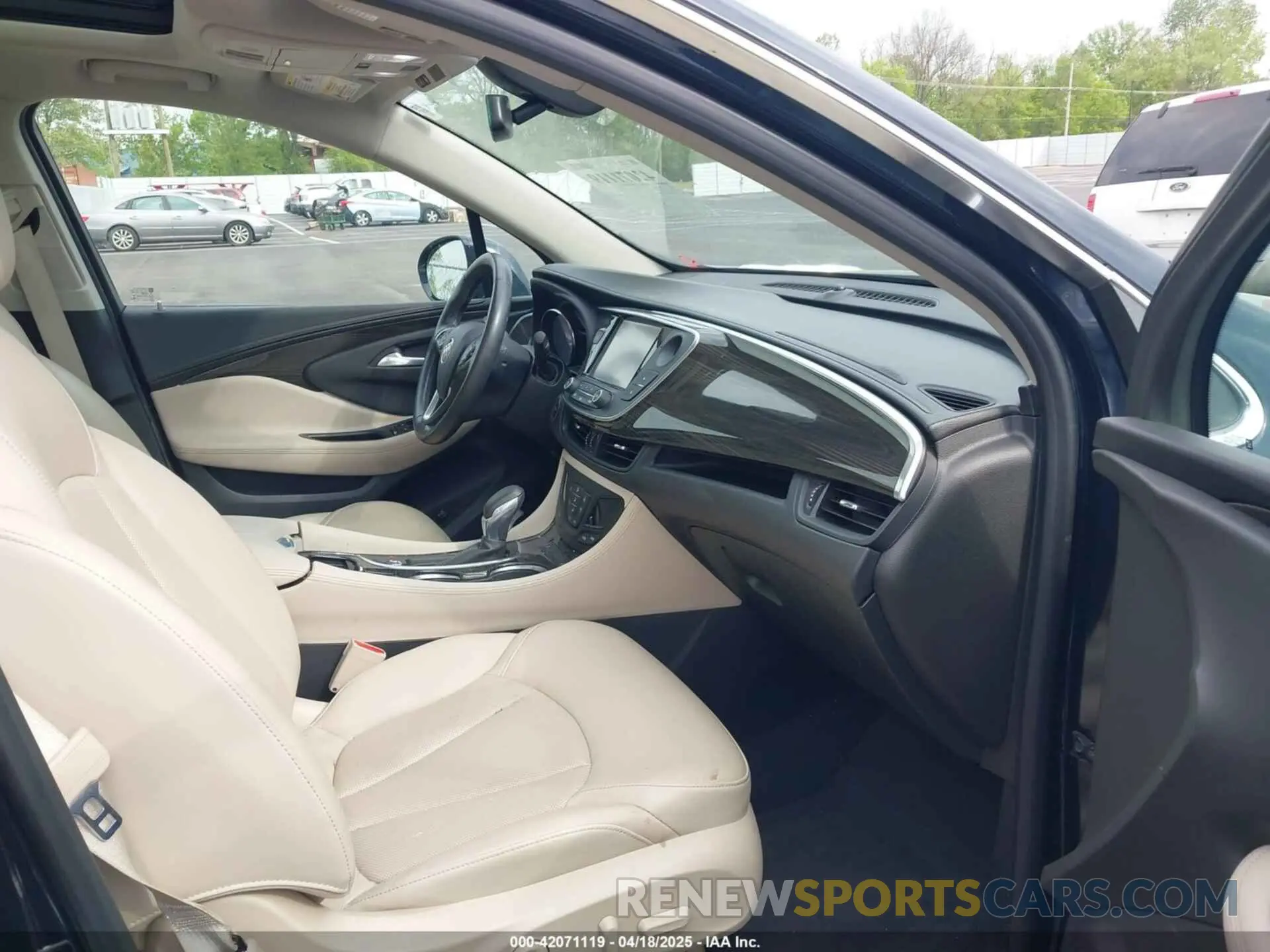 5 Фотография поврежденного автомобиля LRBFXCSA7LD155492 BUICK ENVISION 2020