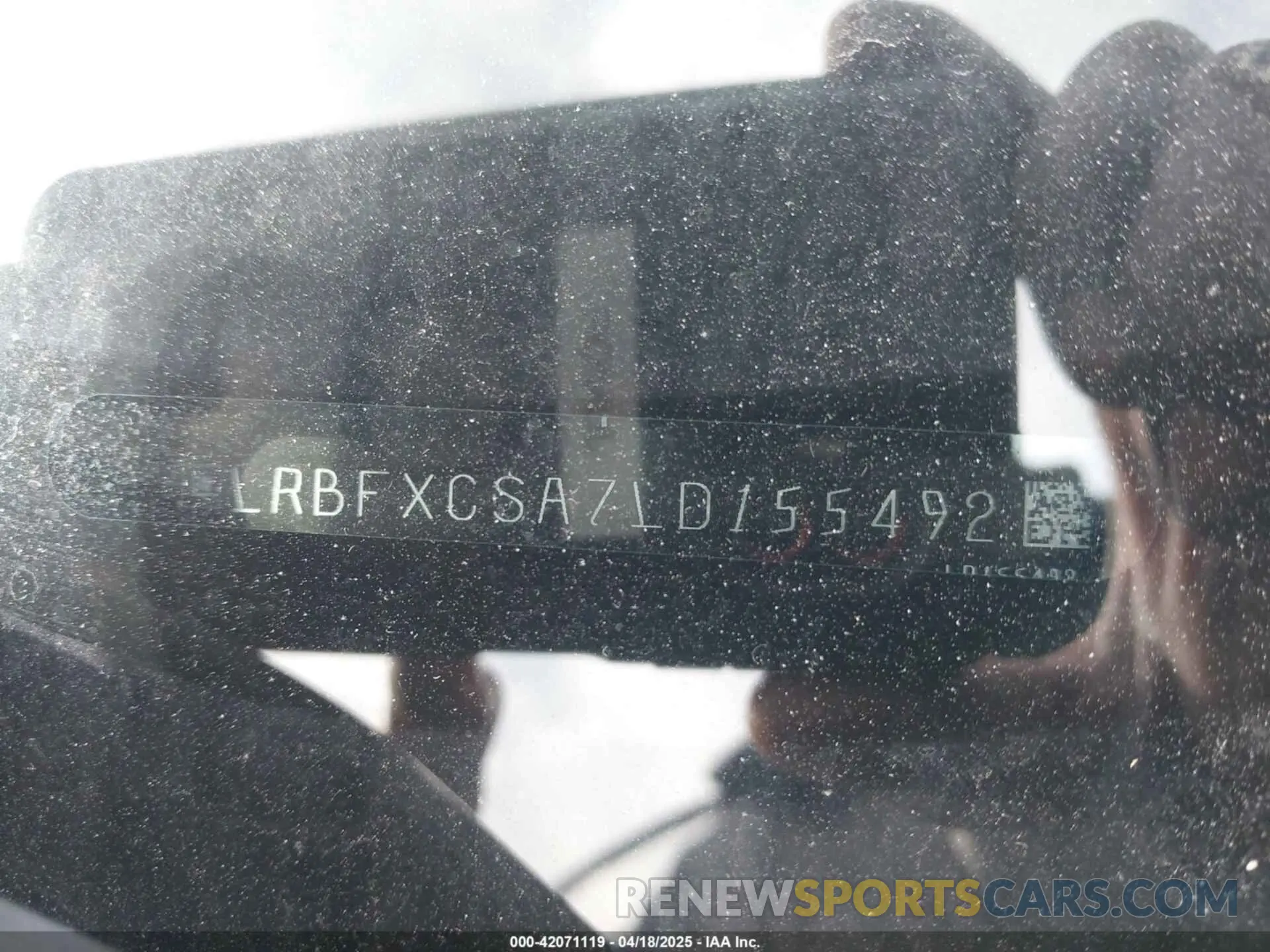 9 Фотография поврежденного автомобиля LRBFXCSA7LD155492 BUICK ENVISION 2020