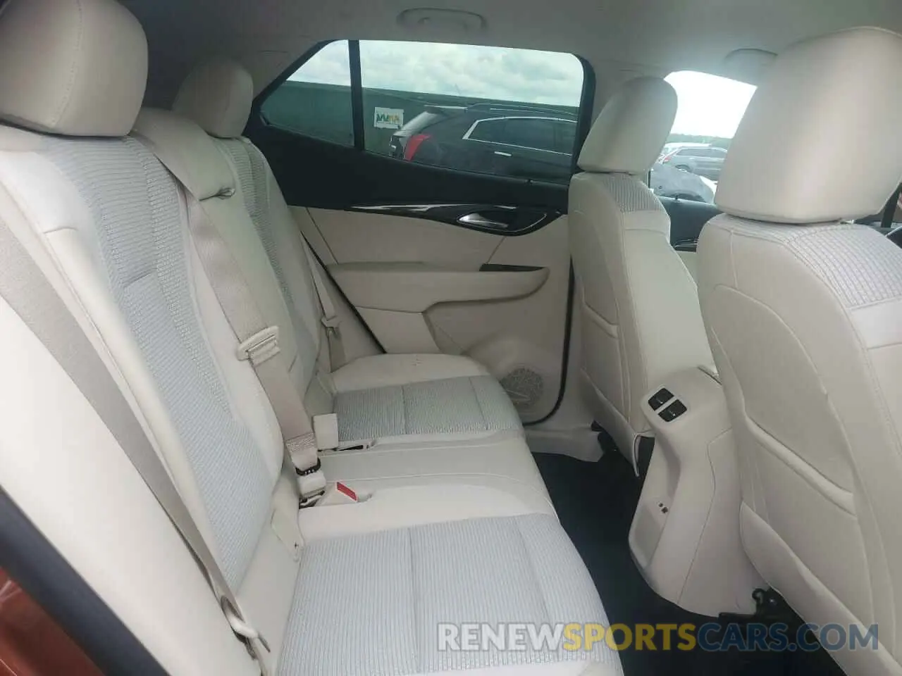 10 Photograph of a damaged car LRBAZLR41MD105564 BUICK ENVISION 2021