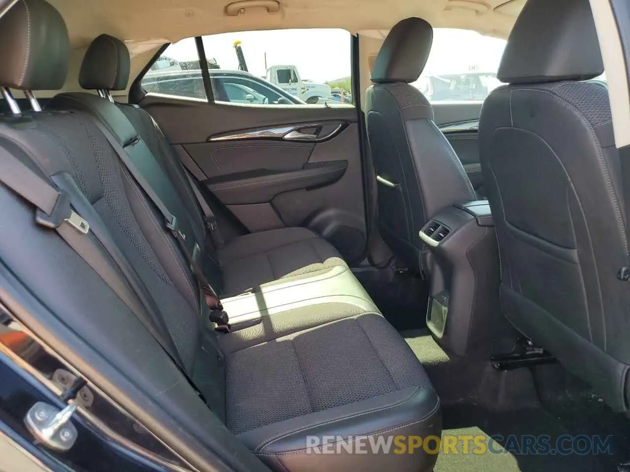 11 Photograph of a damaged car LRBAZLR44MD149719 BUICK ENVISION 2021