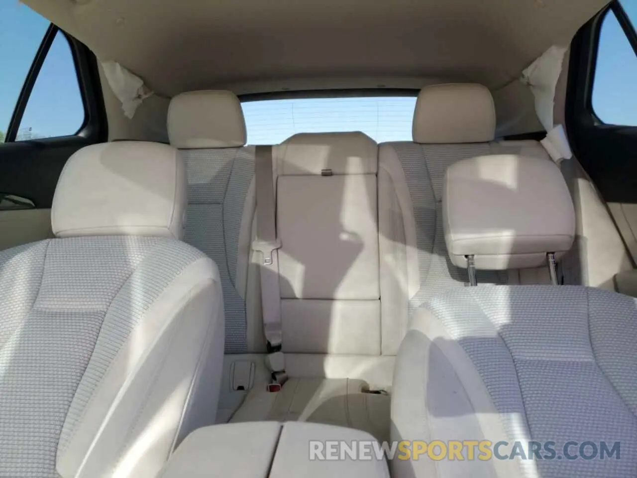 10 Photograph of a damaged car LRBAZLR44MD163572 BUICK ENVISION 2021