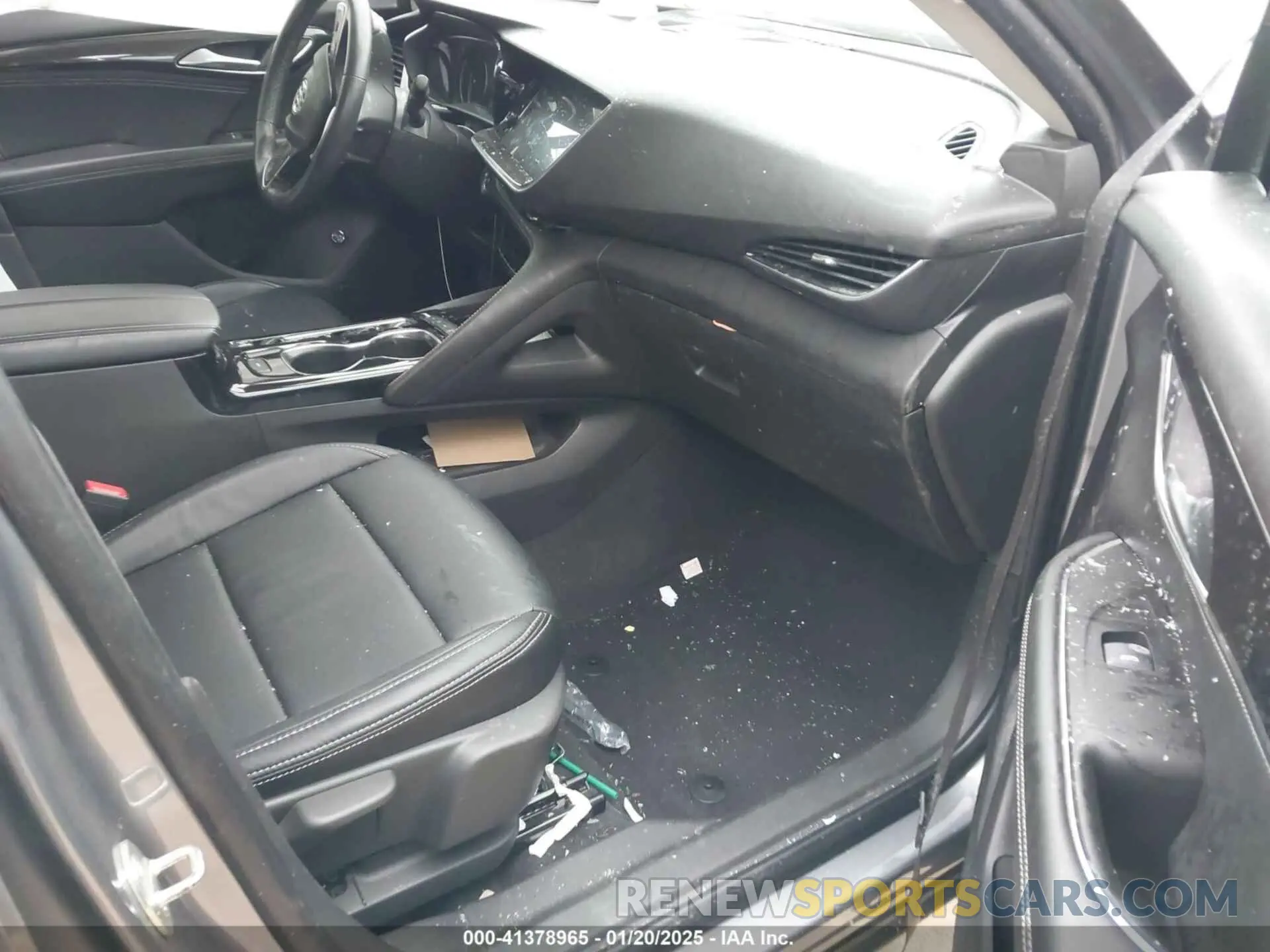5 Photograph of a damaged car LRBFZMR45MD164984 BUICK ENVISION 2021