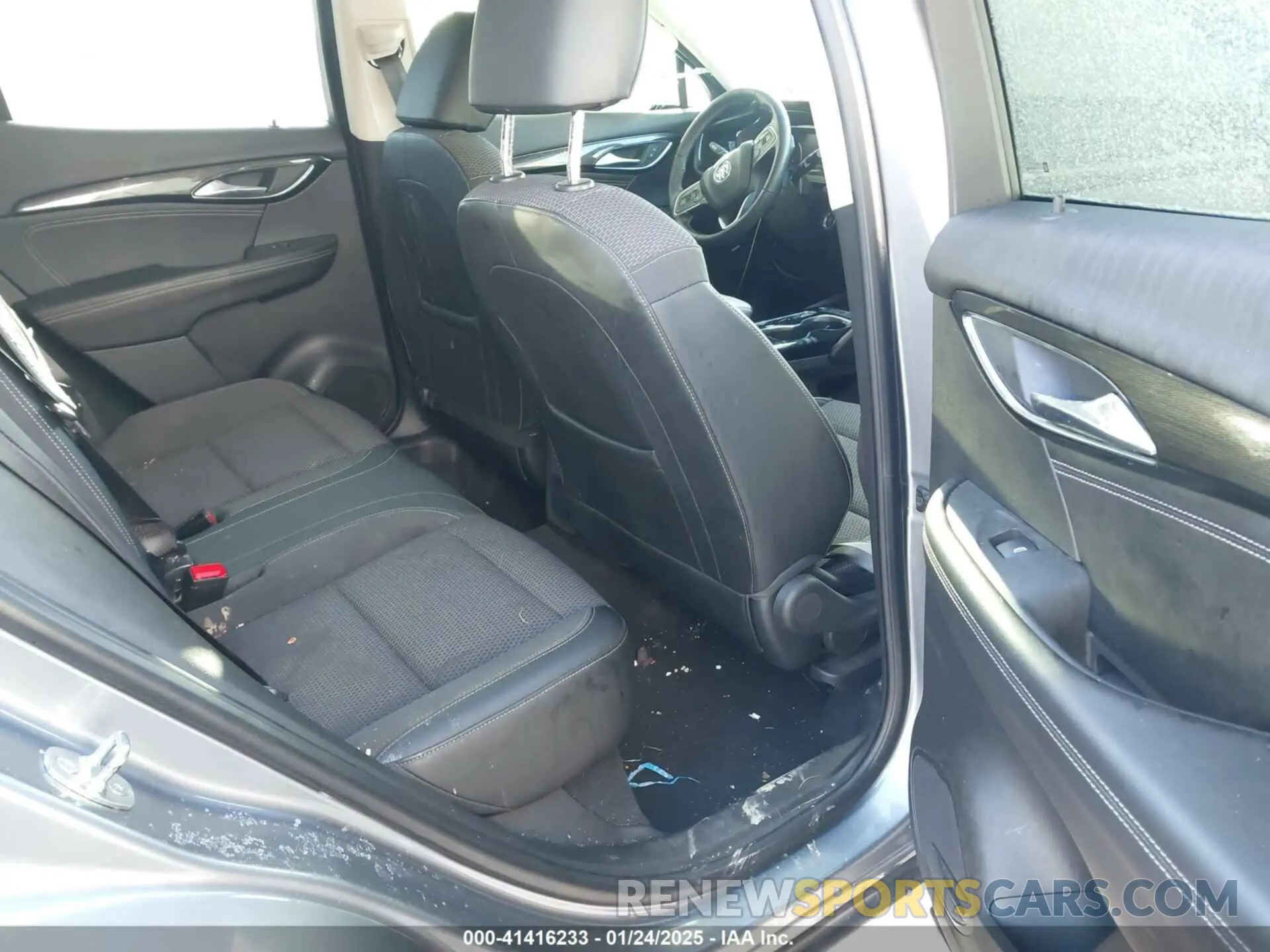 8 Photograph of a damaged car LRBFZMR45MD198701 BUICK ENVISION 2021