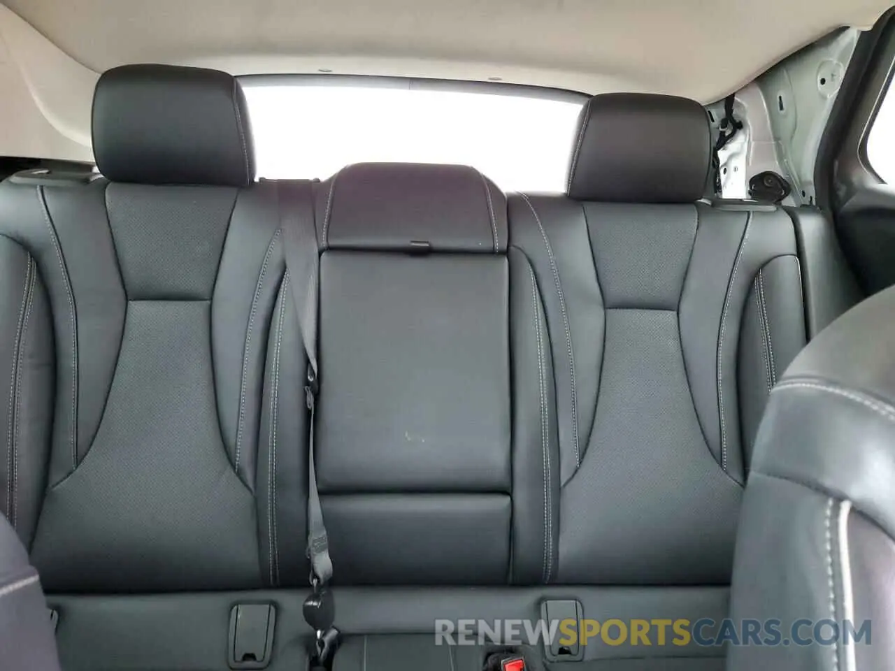 10 Photograph of a damaged car LRBFZNR40MD091061 BUICK ENVISION 2021