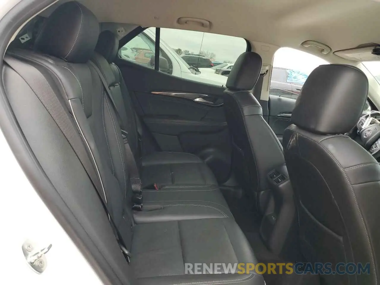 11 Photograph of a damaged car LRBFZNR40MD091061 BUICK ENVISION 2021