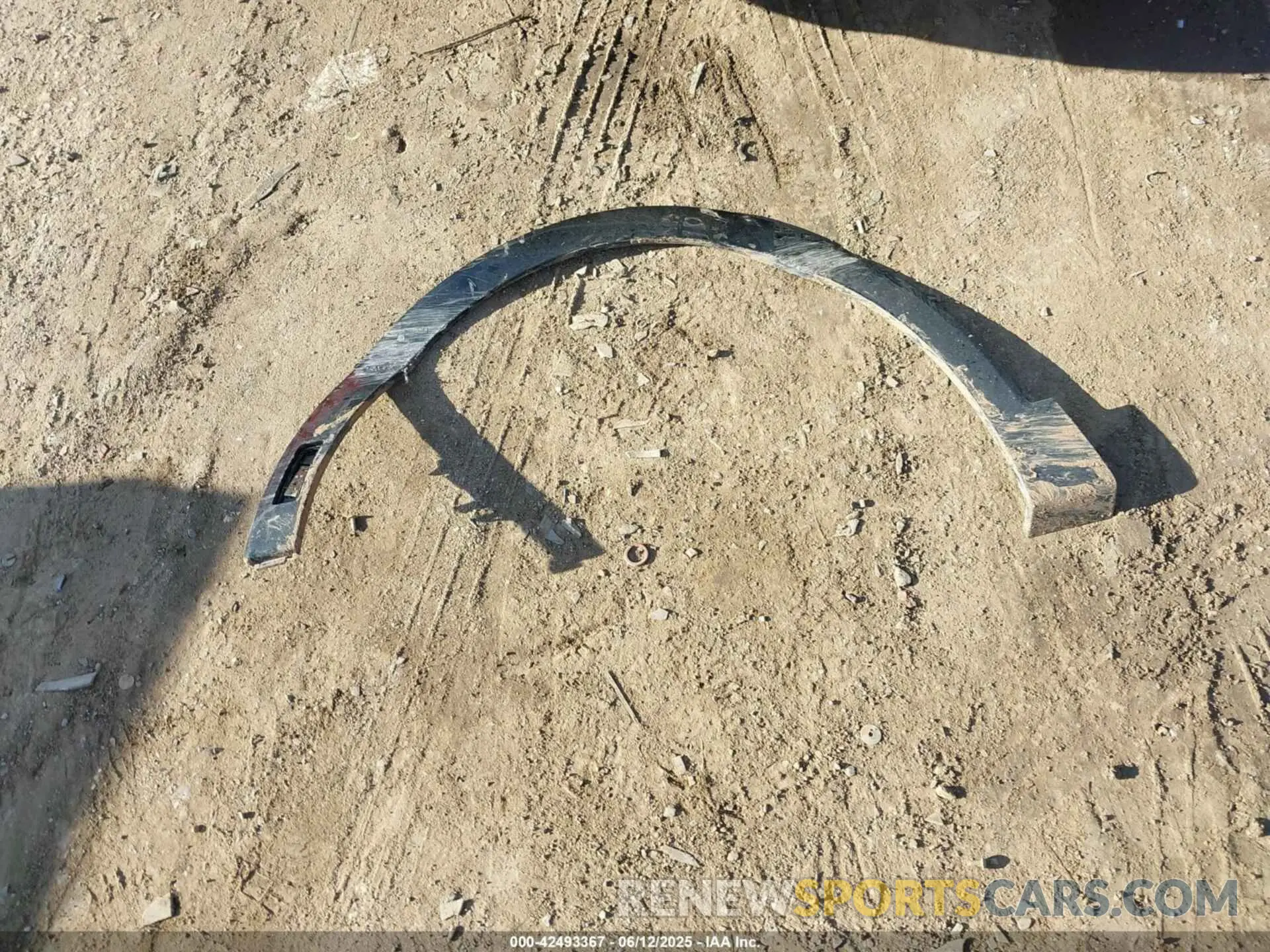 12 Photograph of a damaged car LRBFZNR43MD055865 BUICK ENVISION 2021