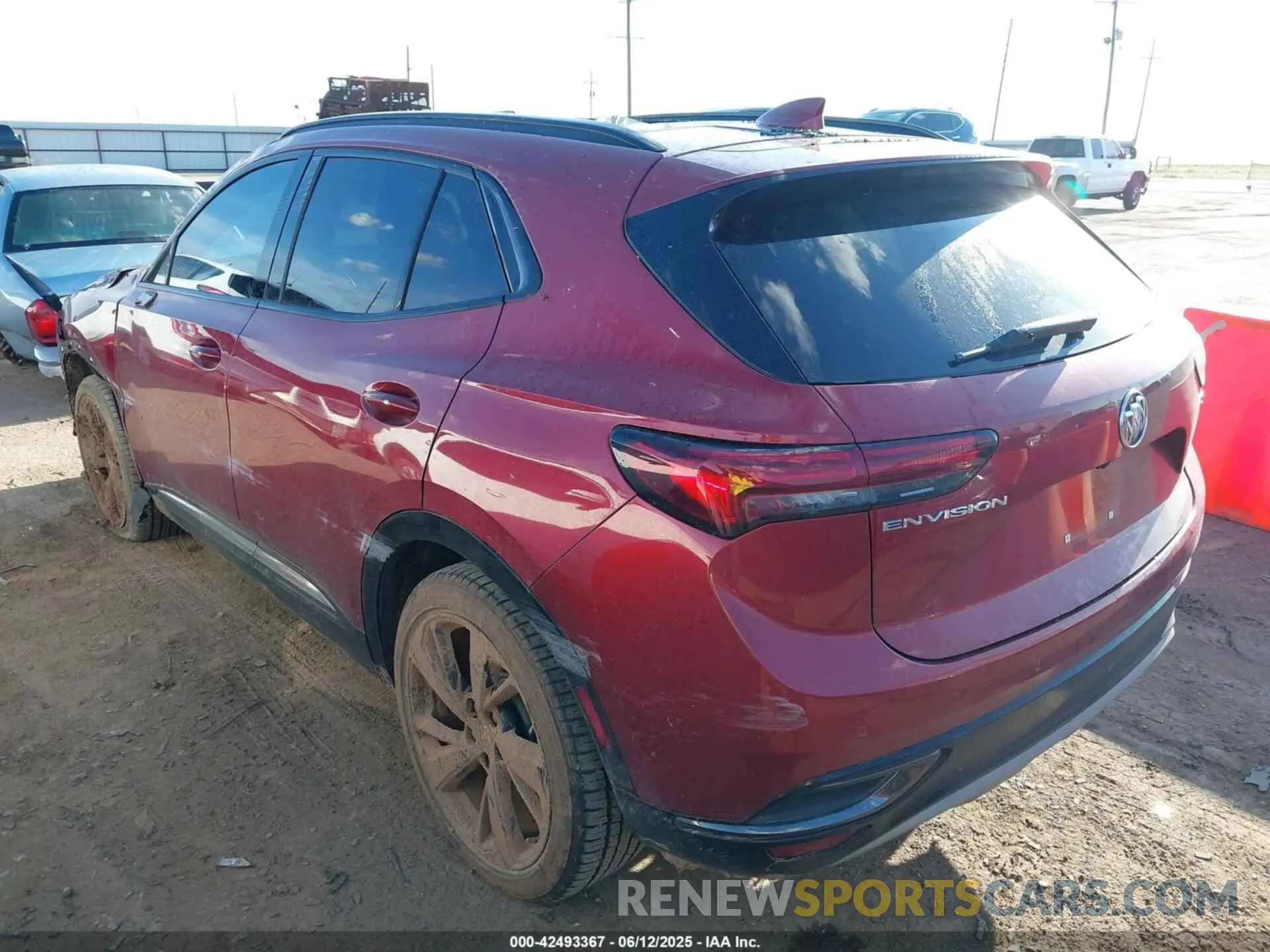 3 Photograph of a damaged car LRBFZNR43MD055865 BUICK ENVISION 2021