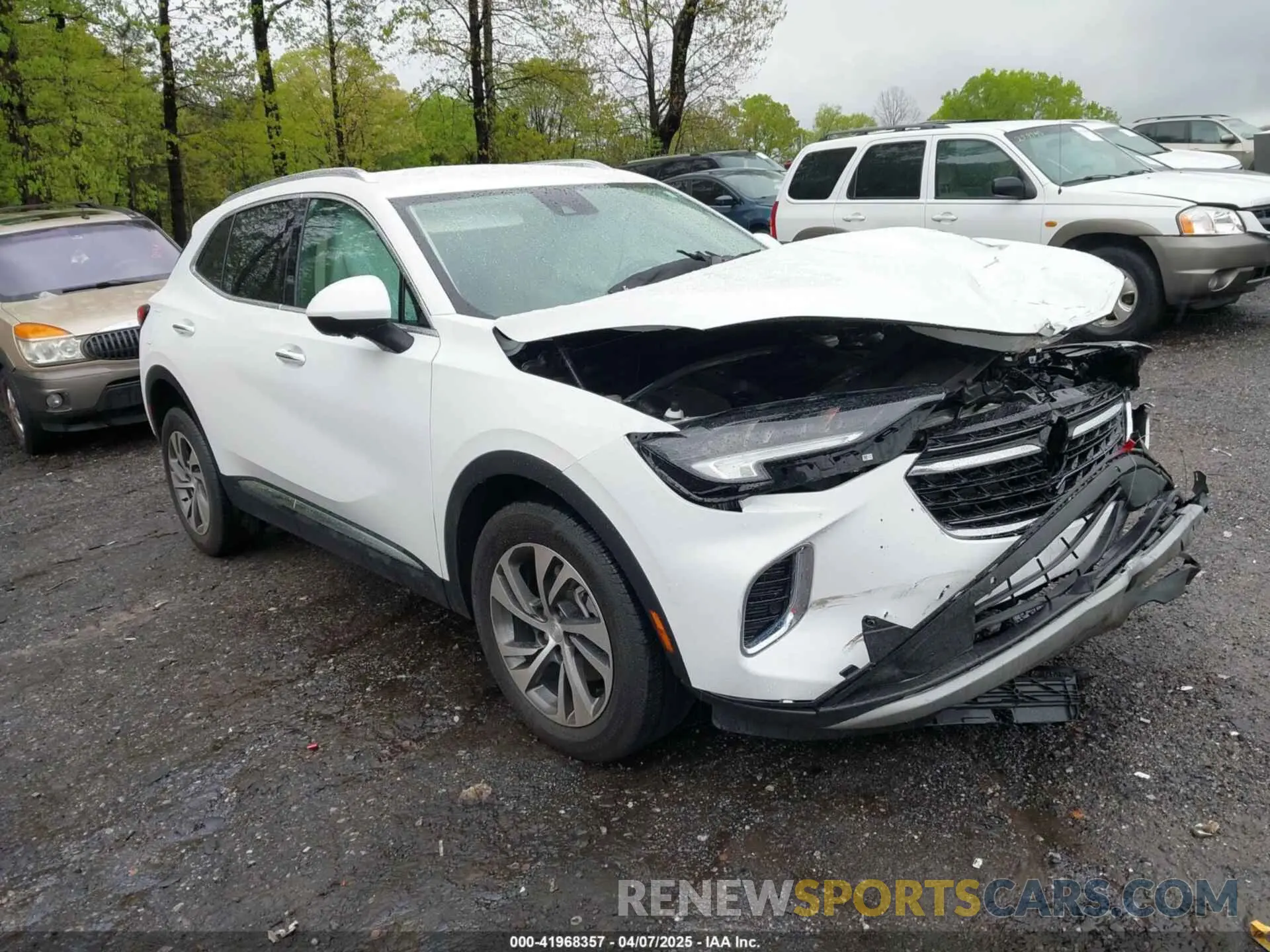 1 Photograph of a damaged car LRBFZNR45MD105813 BUICK ENVISION 2021