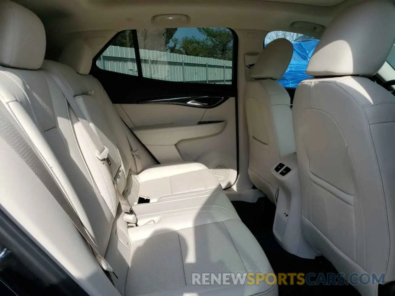 11 Фотография поврежденного автомобиля LRBFZPR41MD112897 BUICK ENVISION 2021