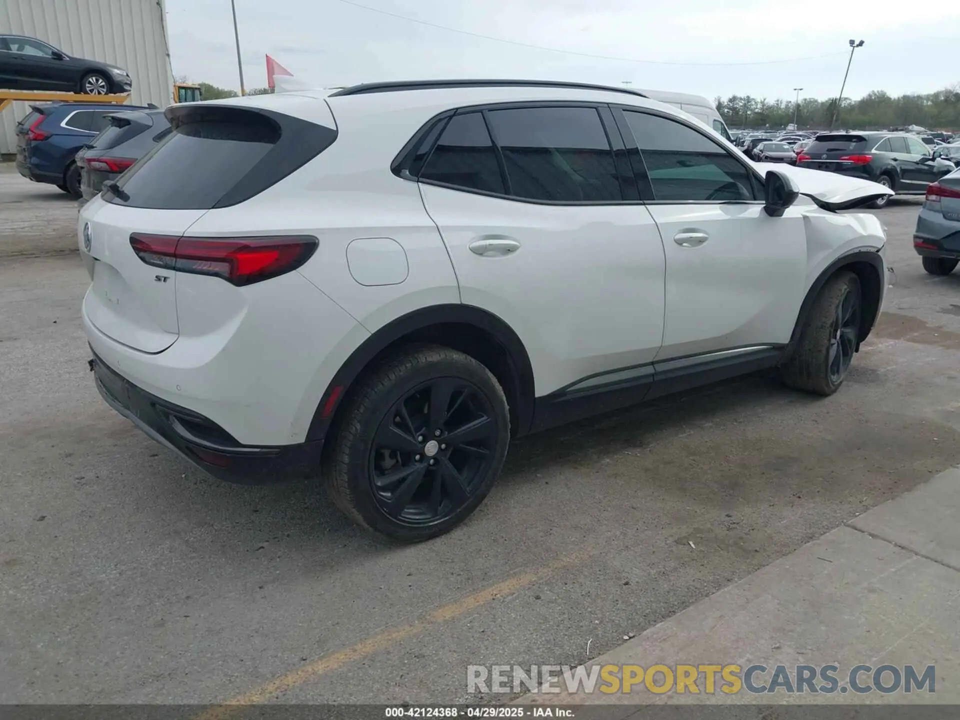 4 Photograph of a damaged car LRBFZPR42MD136867 BUICK ENVISION 2021