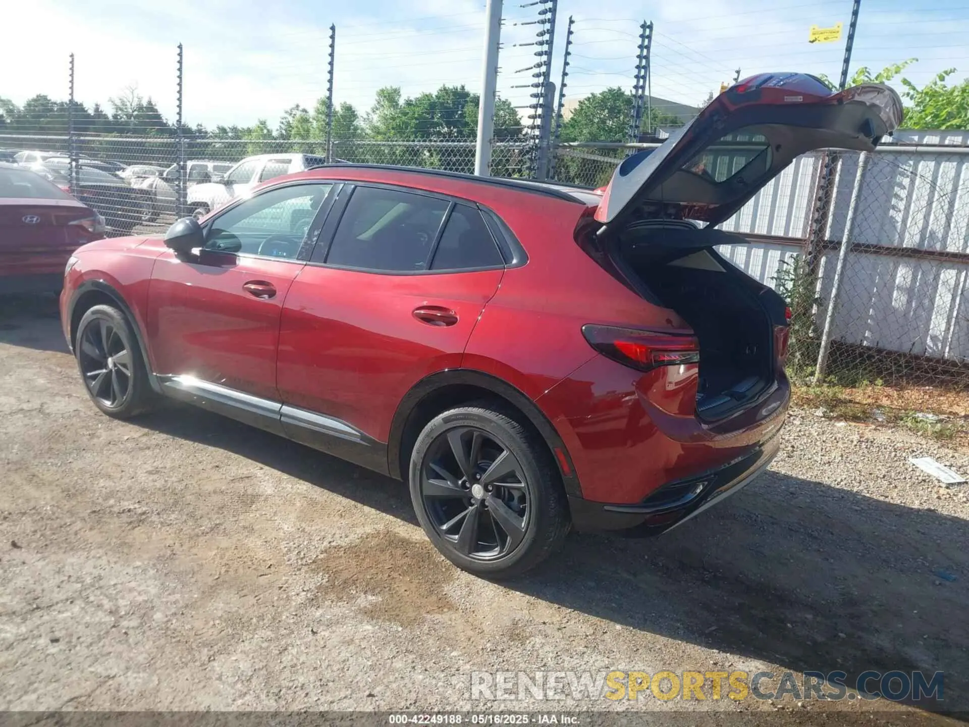 3 Фотография поврежденного автомобиля LRBFZPR46MD123149 BUICK ENVISION 2021