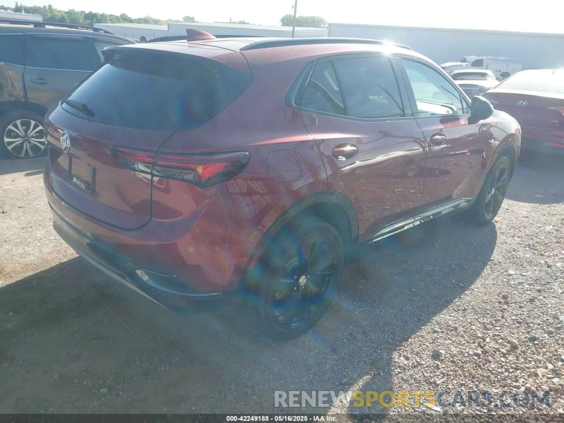 4 Фотография поврежденного автомобиля LRBFZPR46MD123149 BUICK ENVISION 2021