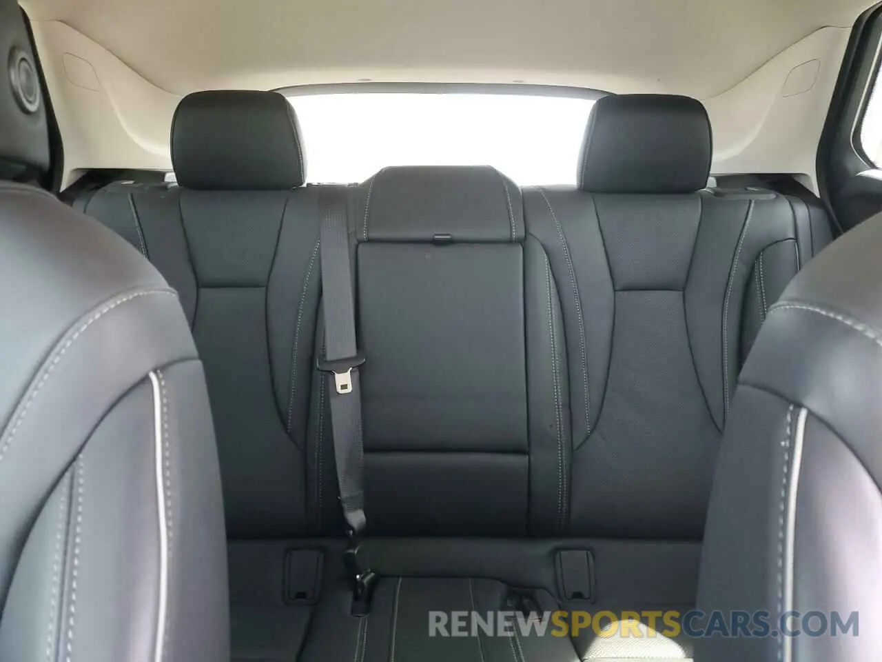 10 Photograph of a damaged car LRBFZPR48MD121564 BUICK ENVISION 2021