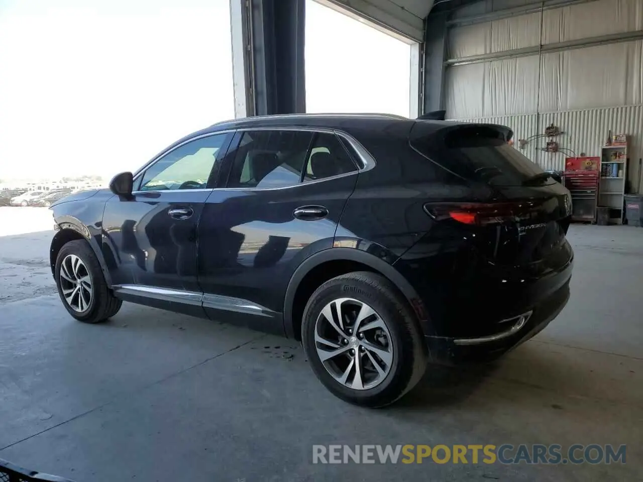 2 Фотография поврежденного автомобиля LRBFZPR48MD122424 BUICK ENVISION 2021