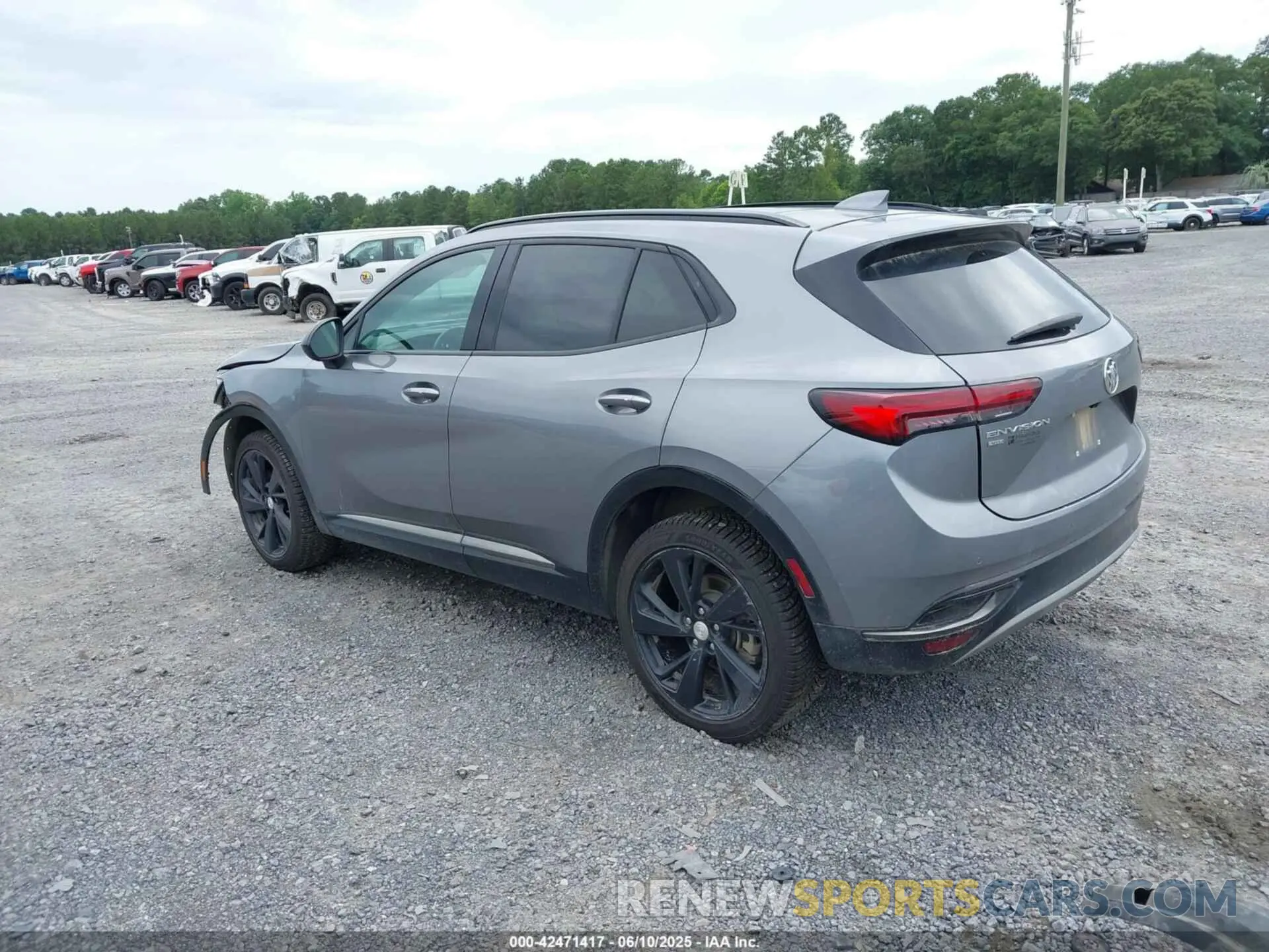 3 Photograph of a damaged car LRBFZPR49MD090065 BUICK ENVISION 2021