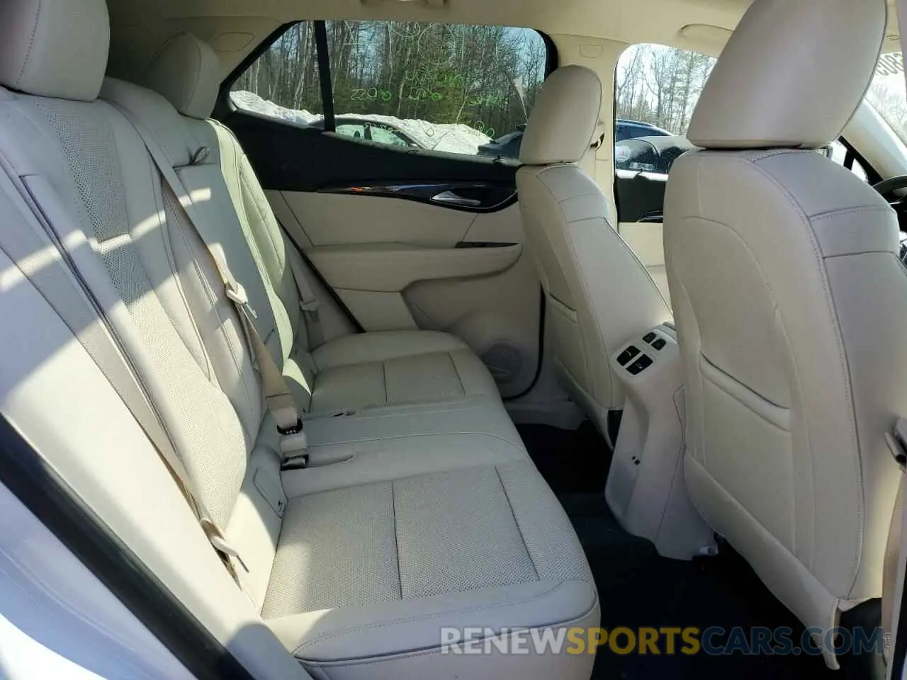 11 Фотография поврежденного автомобиля LRBFZPR4XMD136647 BUICK ENVISION 2021