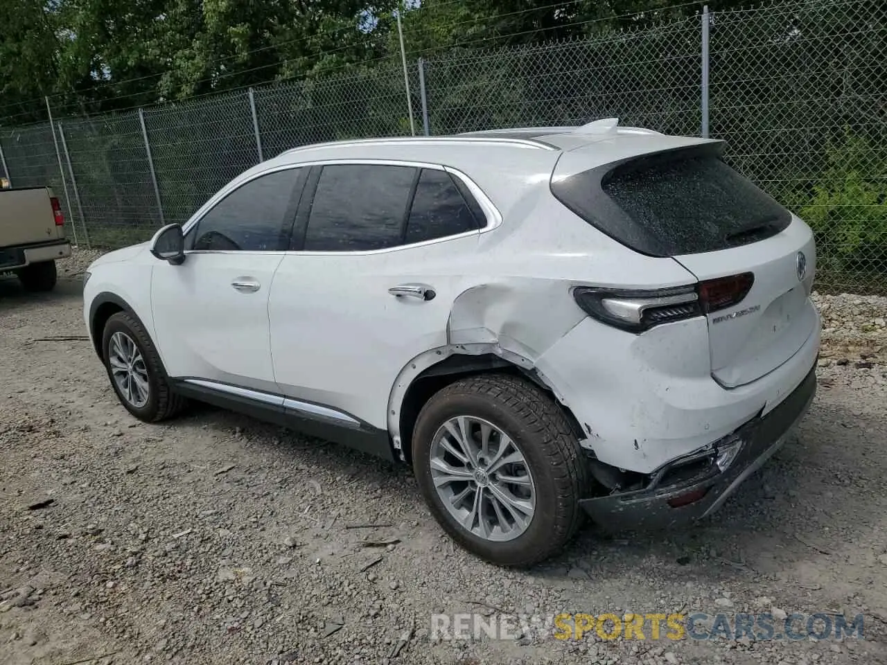 2 Фотография поврежденного автомобиля LRBAZLR40ND117688 BUICK ENVISION 2022