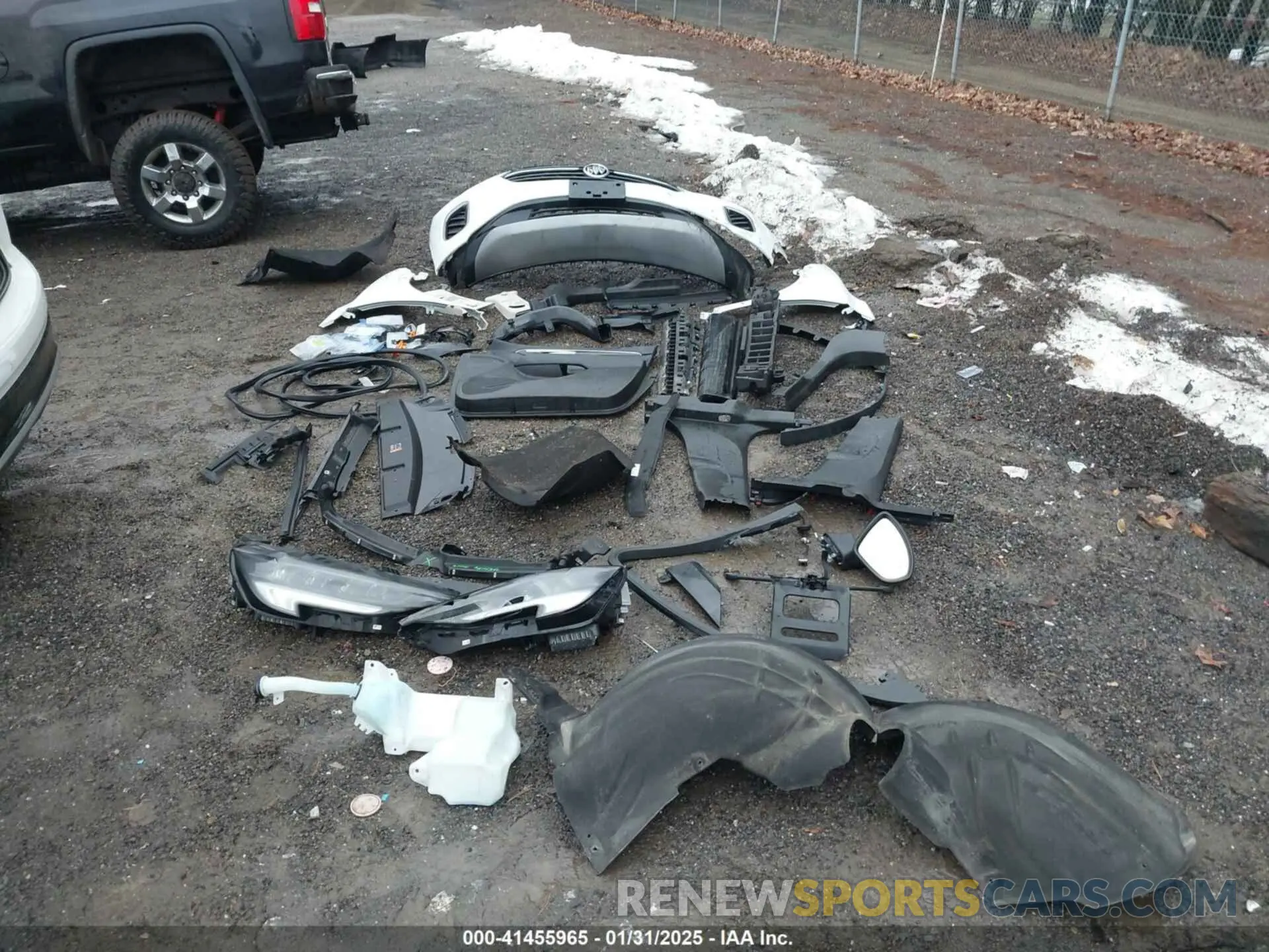 12 Photograph of a damaged car LRBAZLR40ND128190 BUICK ENVISION 2022
