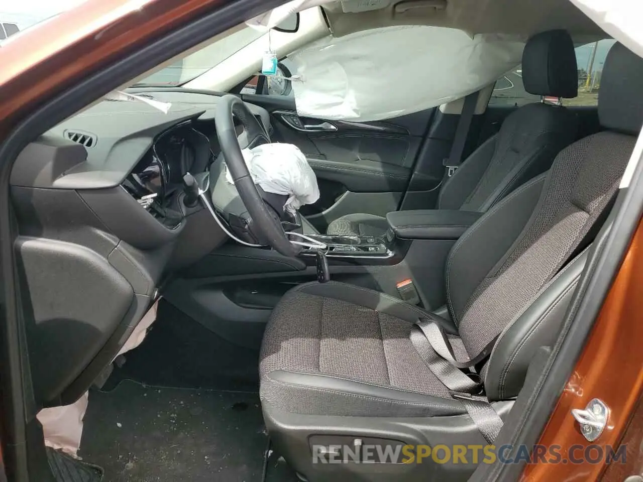 7 Фотография поврежденного автомобиля LRBAZLR41ND126979 BUICK ENVISION 2022