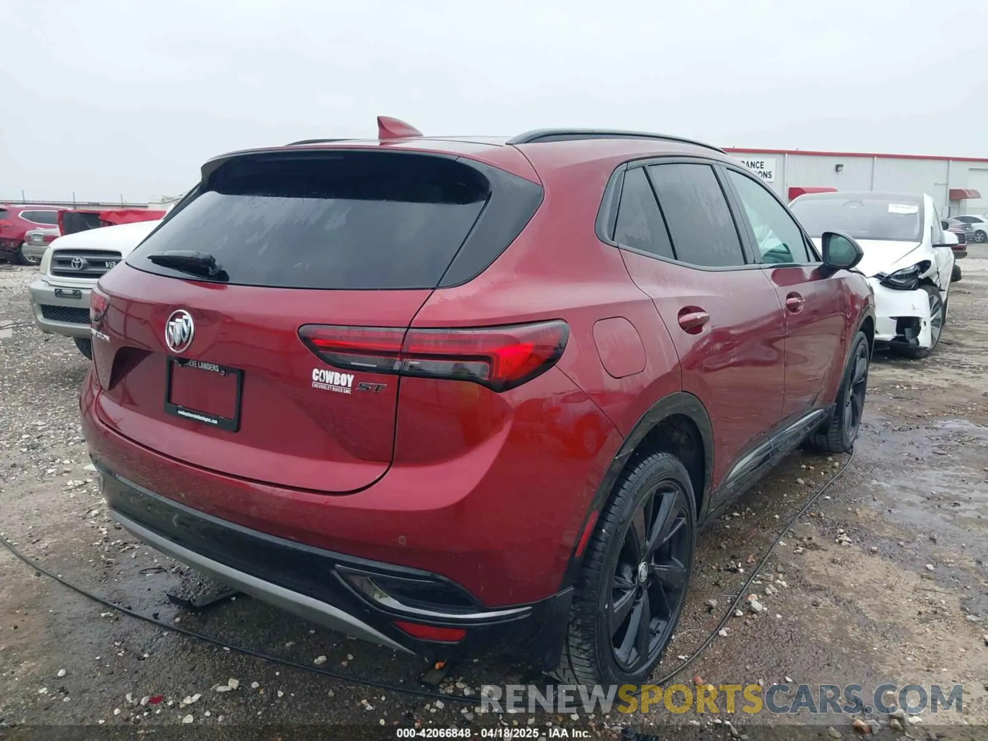 4 Photograph of a damaged car LRBAZLR42ND020444 BUICK ENVISION 2022