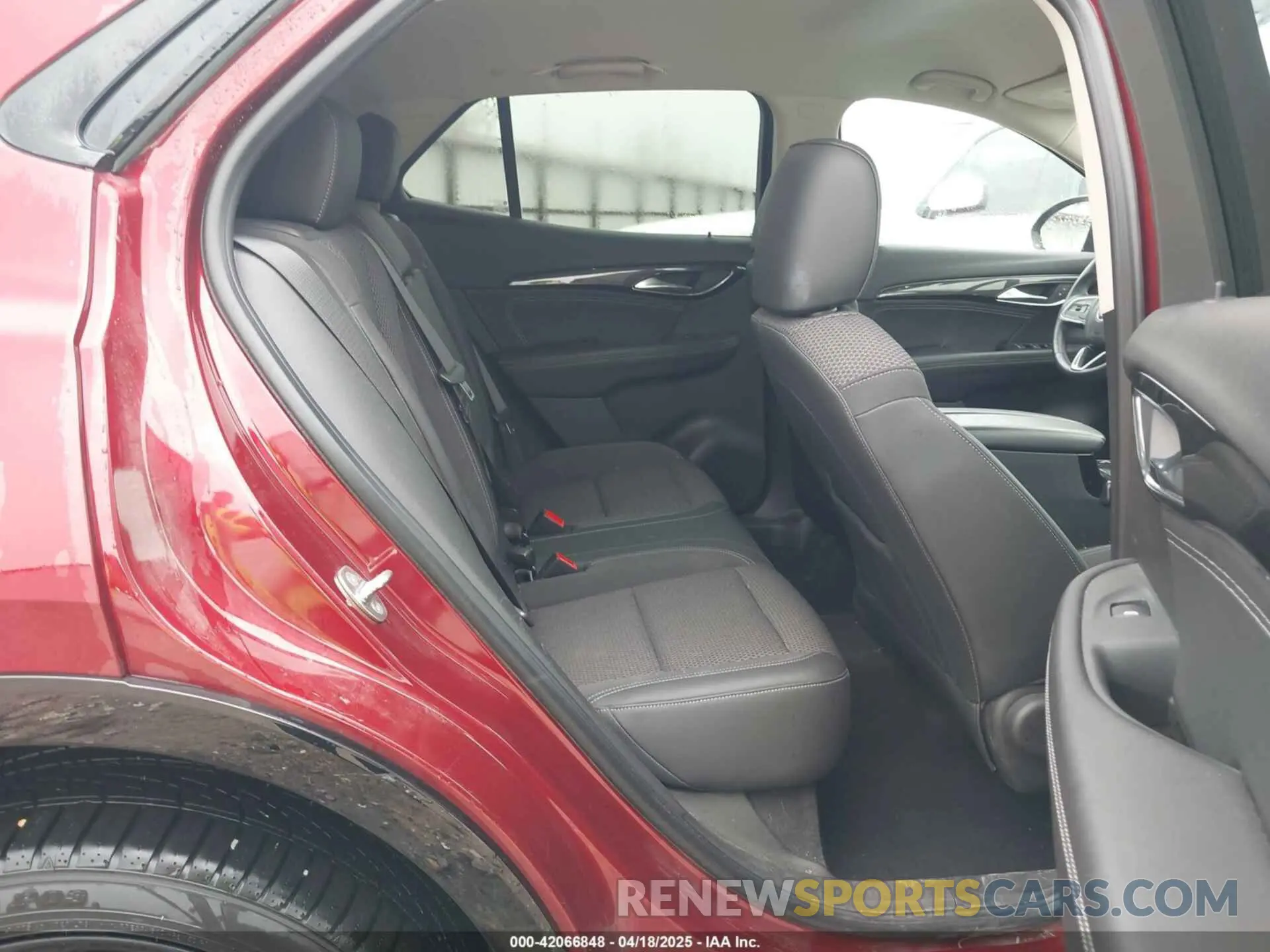 8 Photograph of a damaged car LRBAZLR42ND020444 BUICK ENVISION 2022