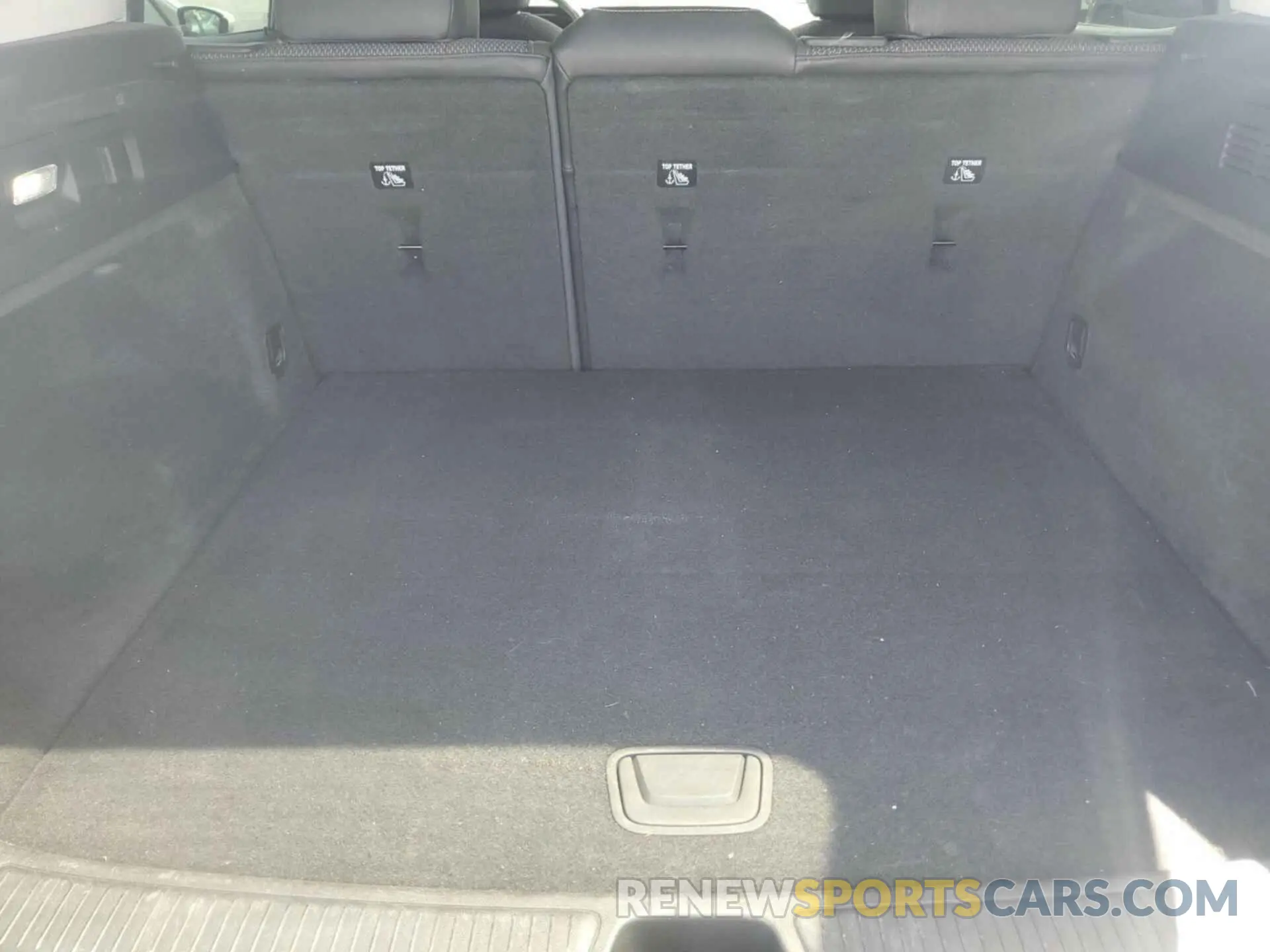 17 Фотография поврежденного автомобиля LRBAZLR42ND031587 BUICK ENVISION 2022