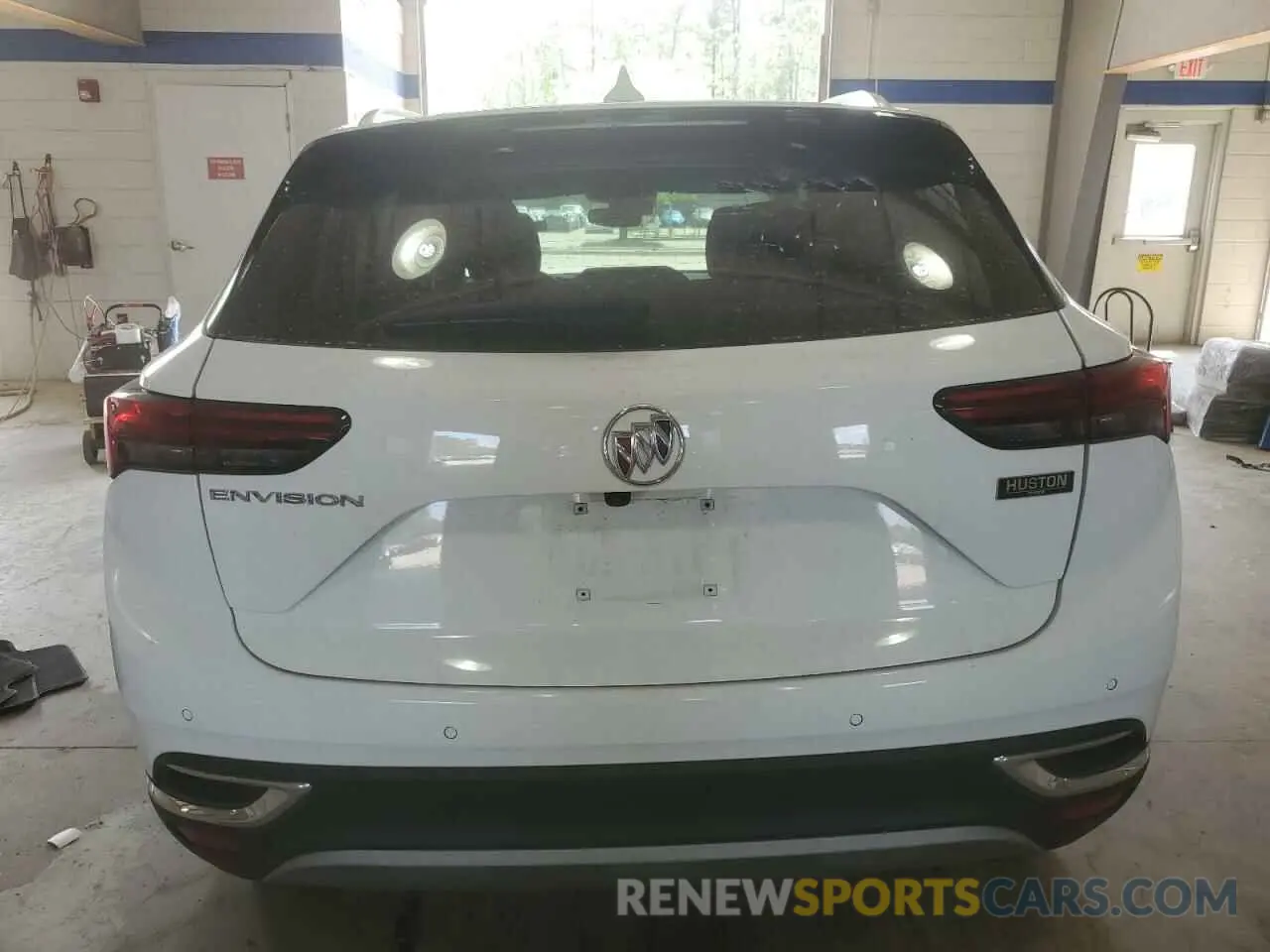 6 Photograph of a damaged car LRBAZLR43ND137546 BUICK ENVISION 2022