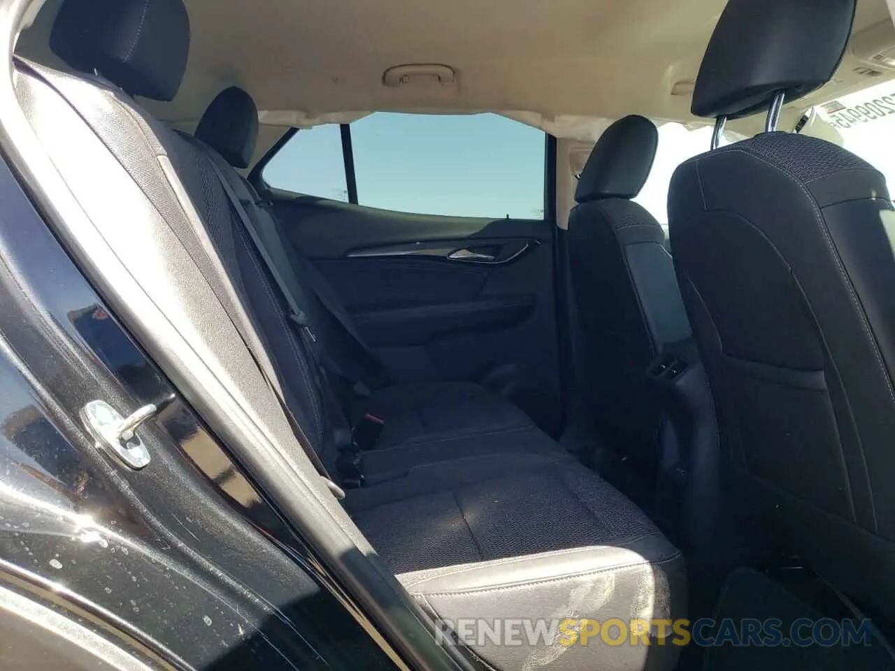 11 Photograph of a damaged car LRBAZLR44ND158342 BUICK ENVISION 2022