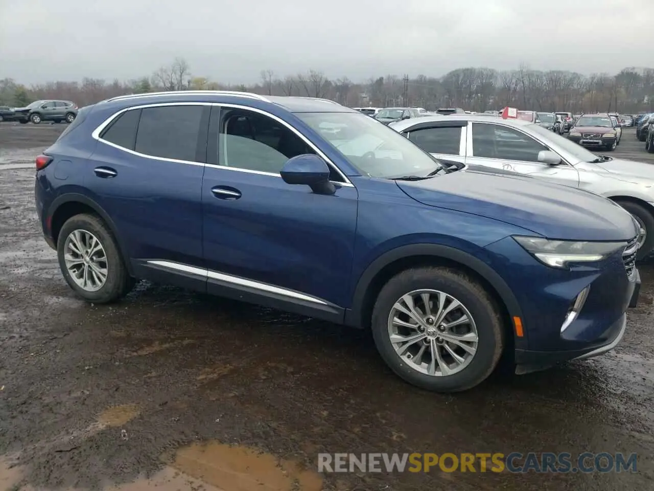 4 Фотография поврежденного автомобиля LRBAZLR45ND164828 BUICK ENVISION 2022