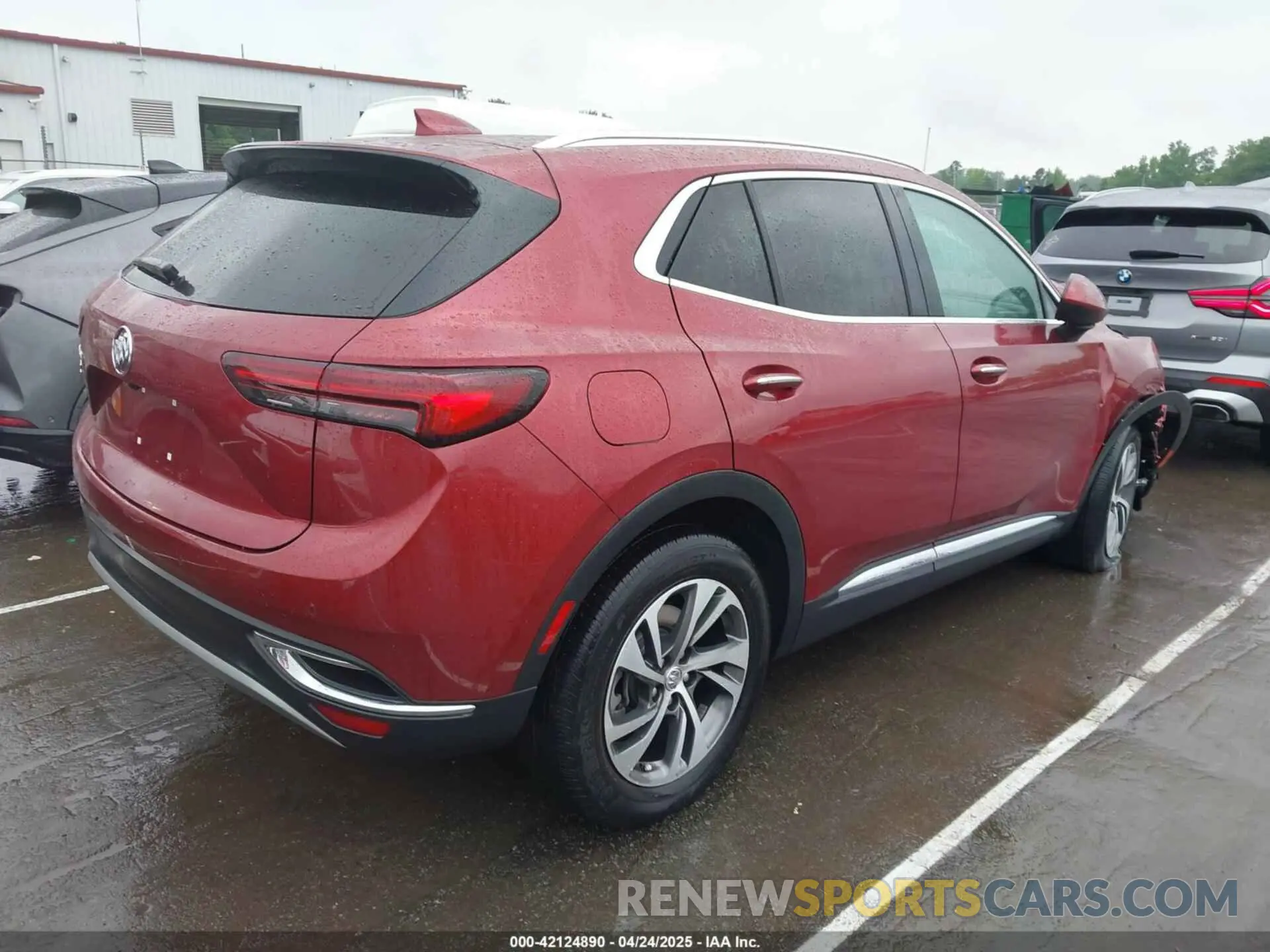 4 Фотография поврежденного автомобиля LRBFZNR40ND136355 BUICK ENVISION 2022
