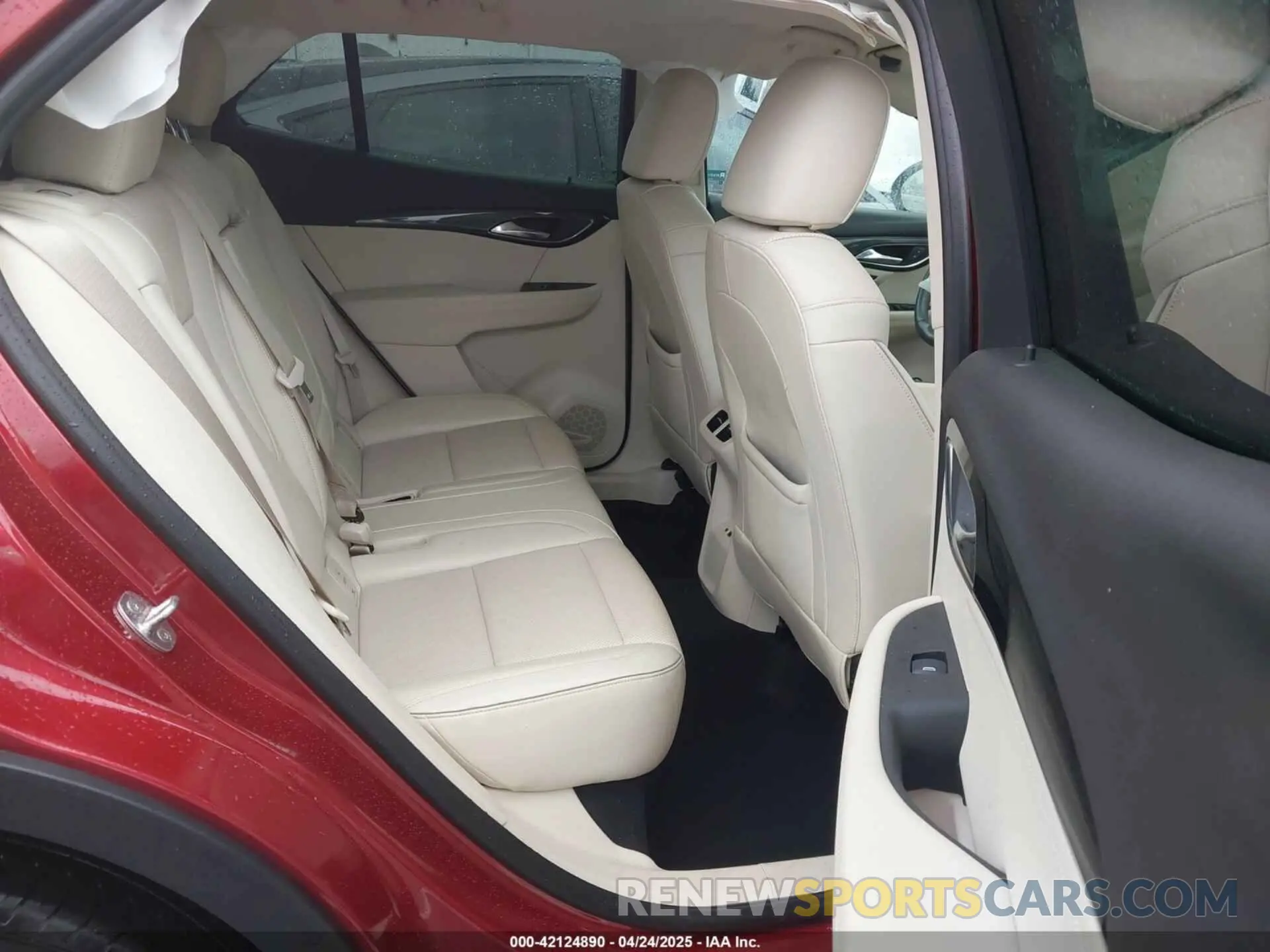 8 Фотография поврежденного автомобиля LRBFZNR40ND136355 BUICK ENVISION 2022