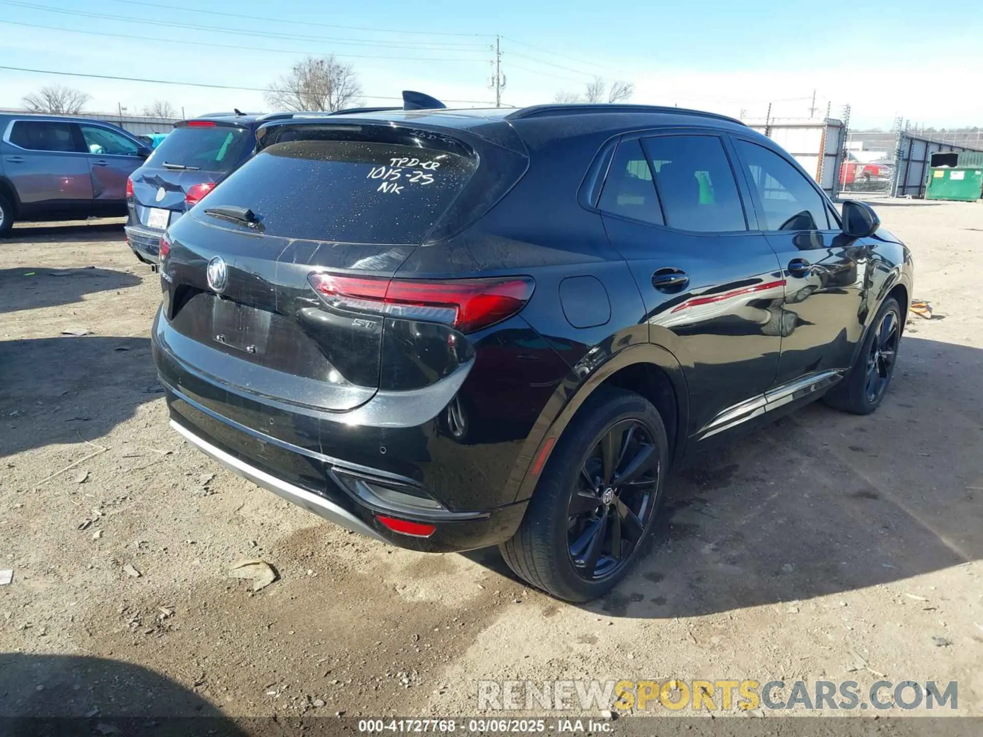 4 Фотография поврежденного автомобиля LRBFZNR44ND020611 BUICK ENVISION 2022