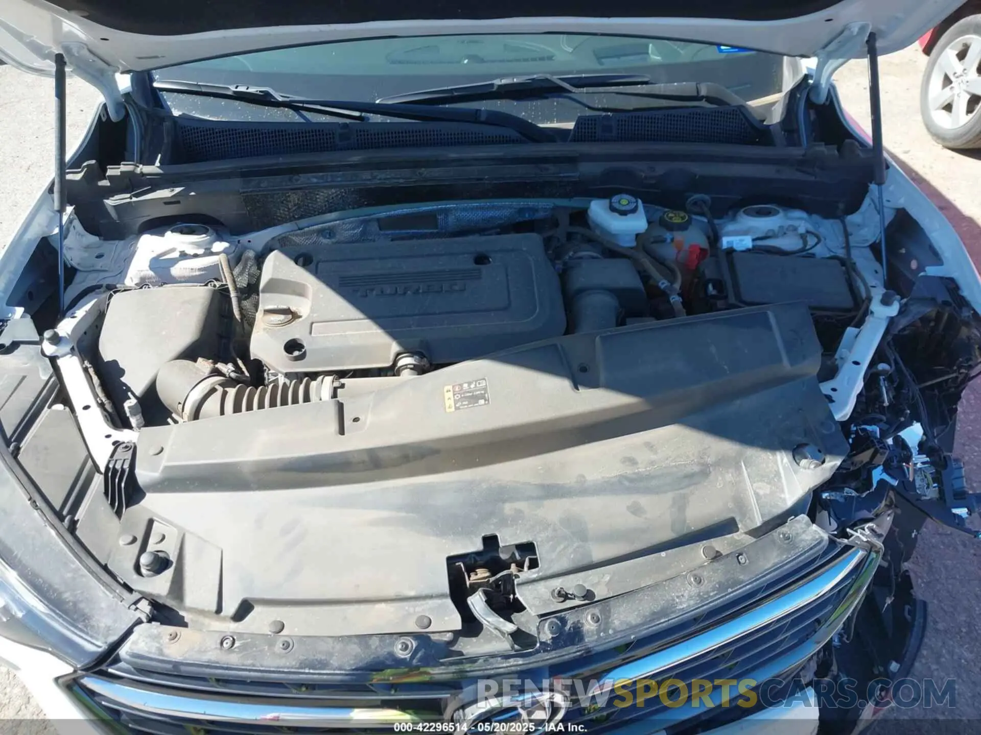 10 Photograph of a damaged car LRBFZNR44ND046559 BUICK ENVISION 2022